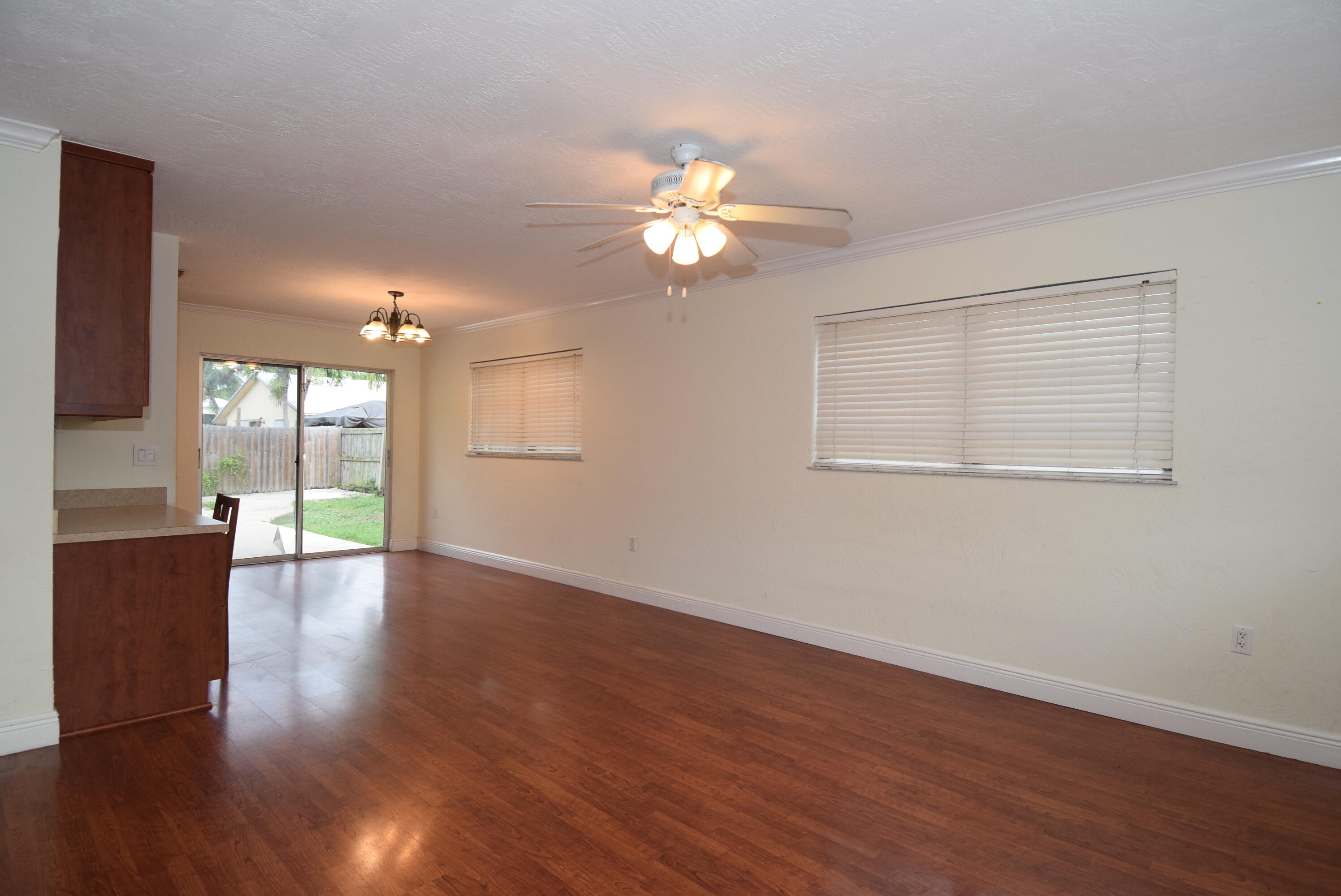 104 1st Terrace Property Photo 4