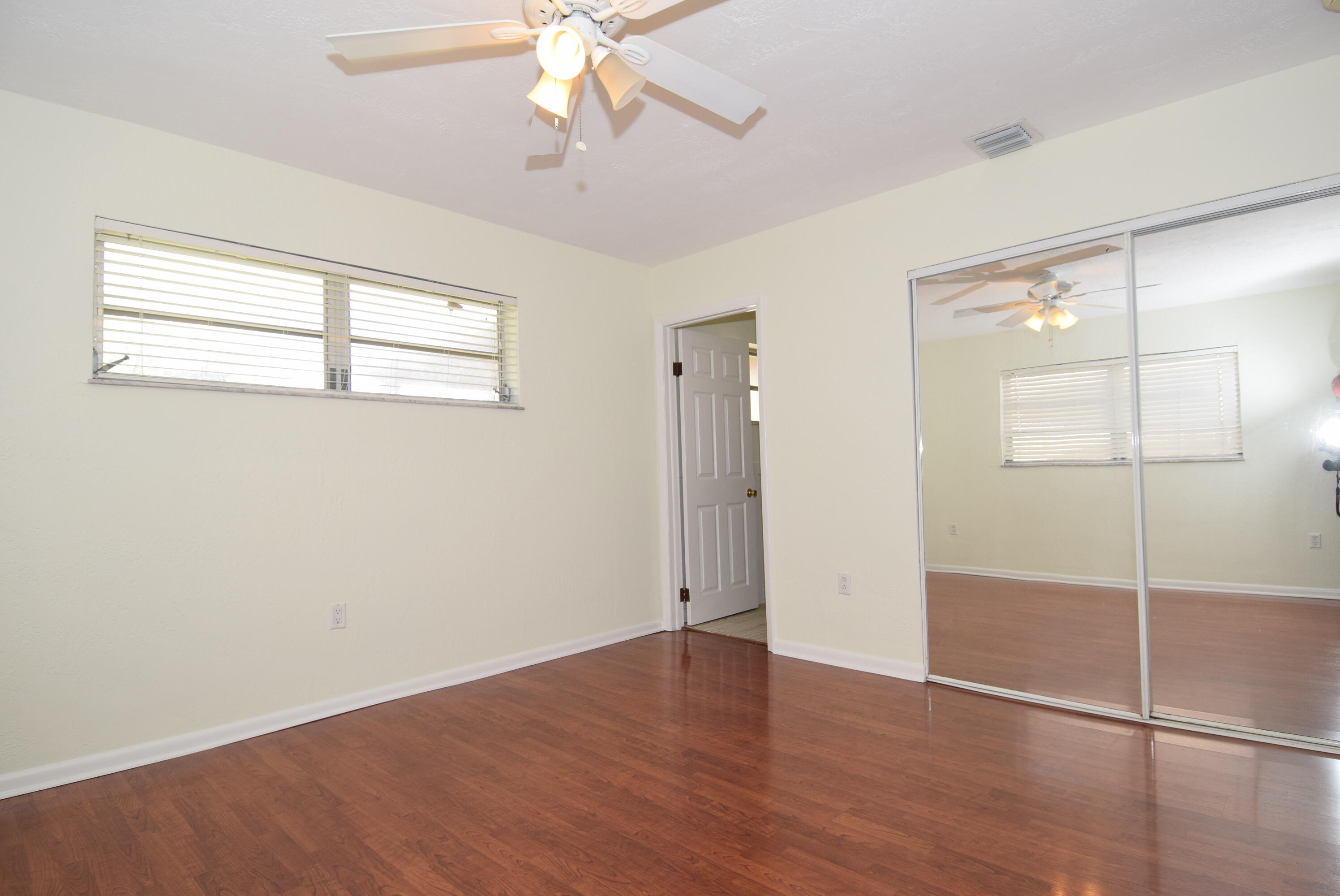104 1st Terrace Property Photo 13