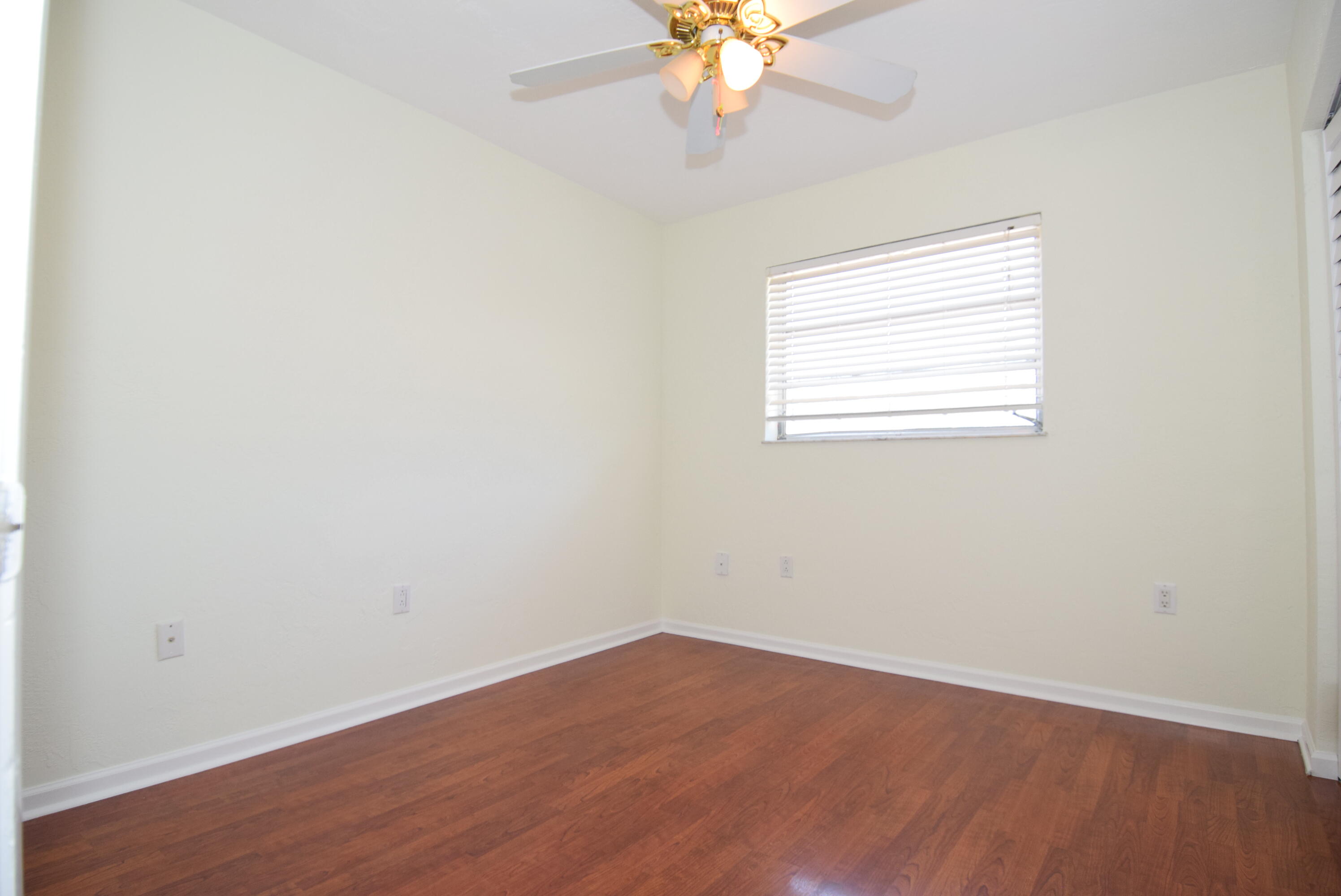 104 1st Terrace Property Photo 18