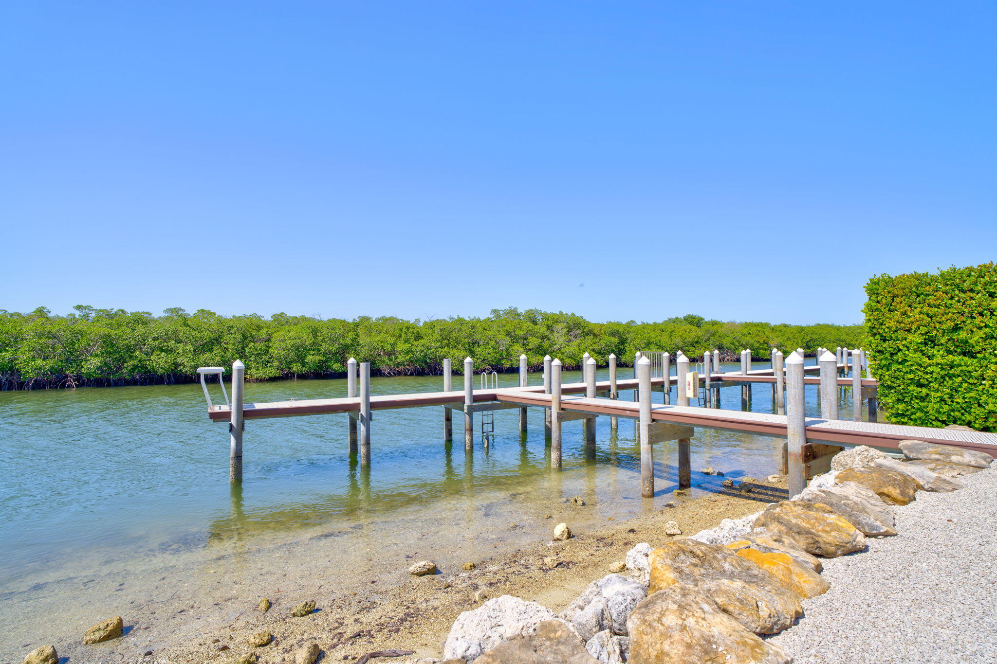 2394 Coco Plum Drive, 3 Property Photo 9