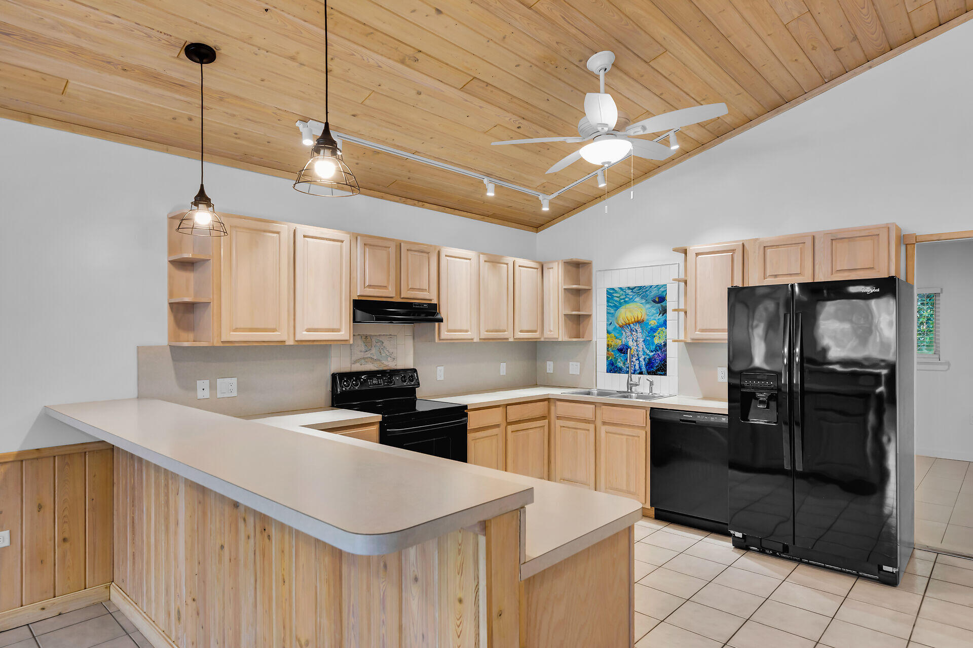 320 Sound Drive Property Photo 8