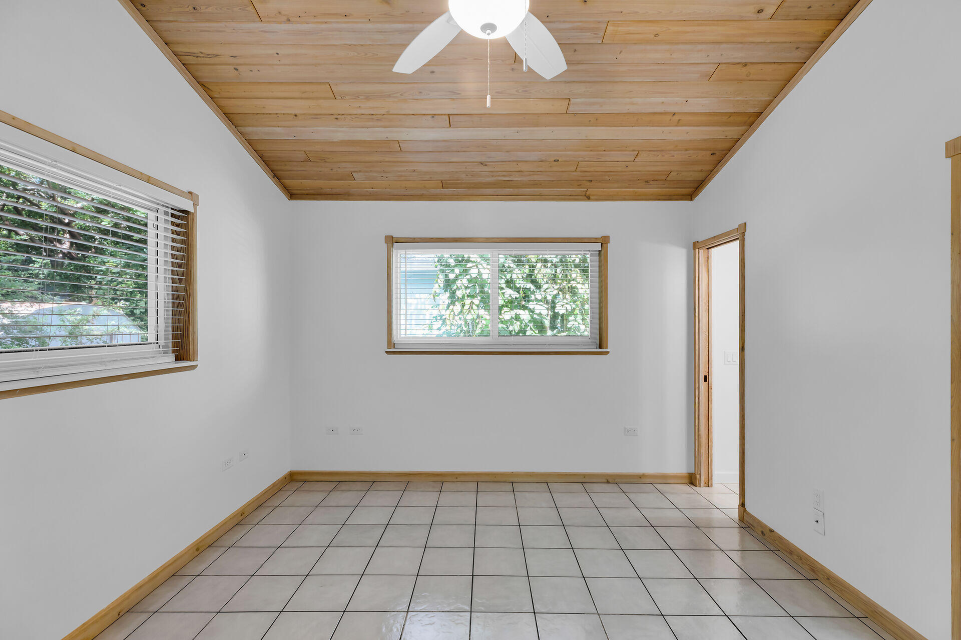 320 Sound Drive Property Photo 12