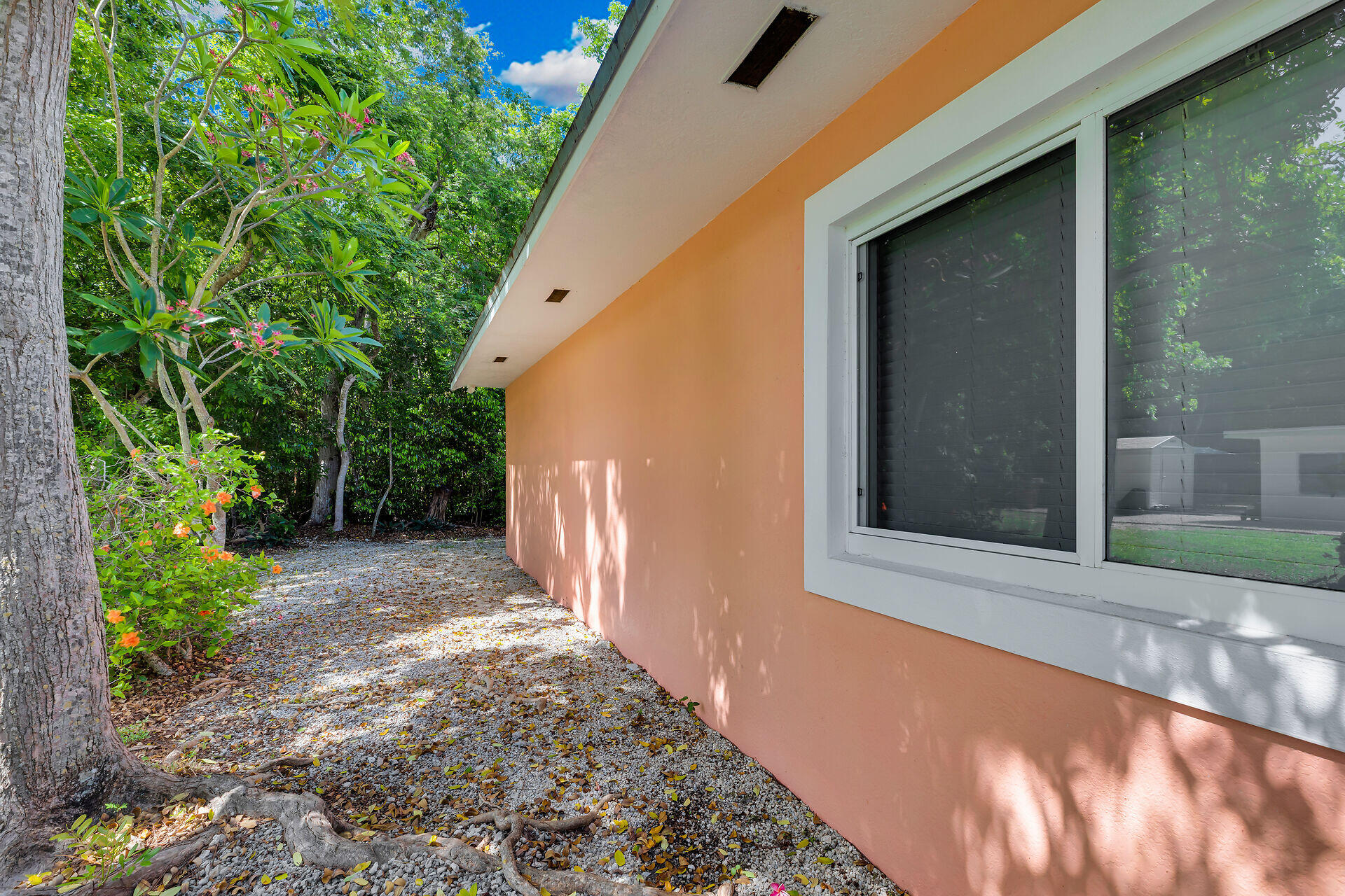 320 Sound Drive Property Photo 27