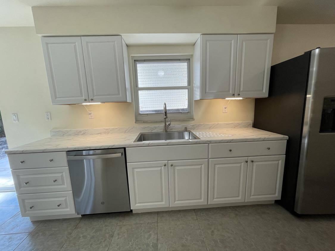 1608 Venetian Drive Property Photo 8