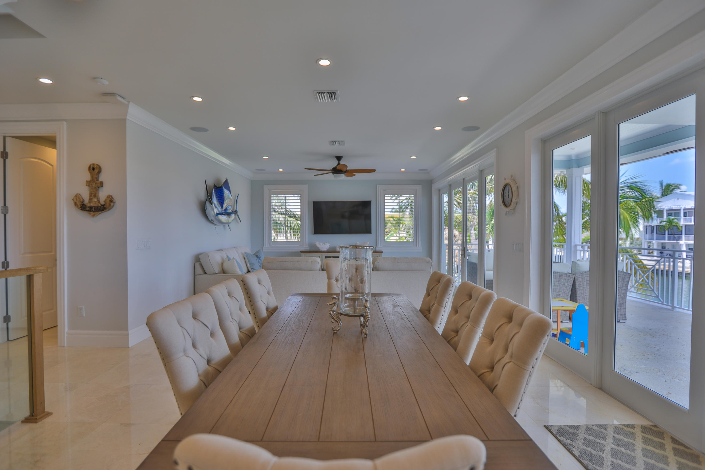 128 Leoni Drive Property Photo 12