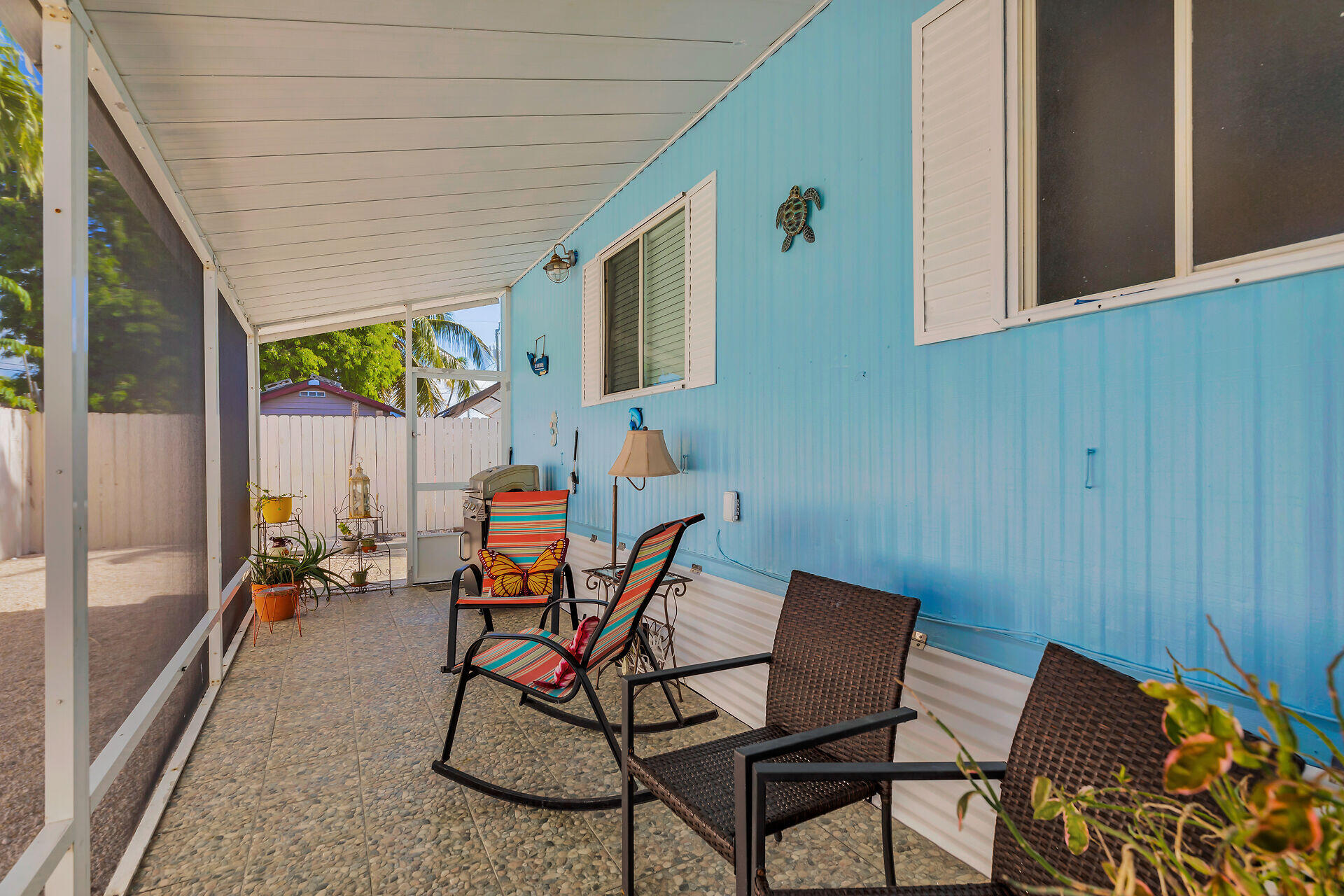 143 2nd Court Property Photo 11