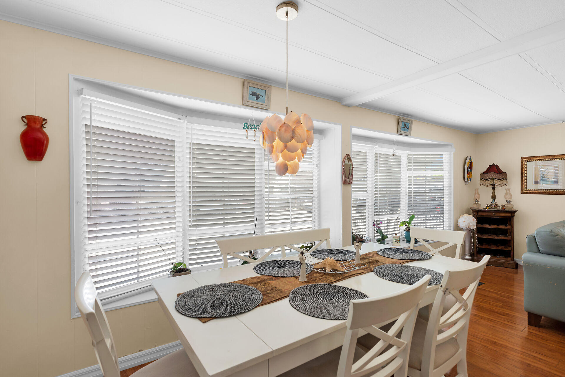 143 2nd Court Property Photo 18