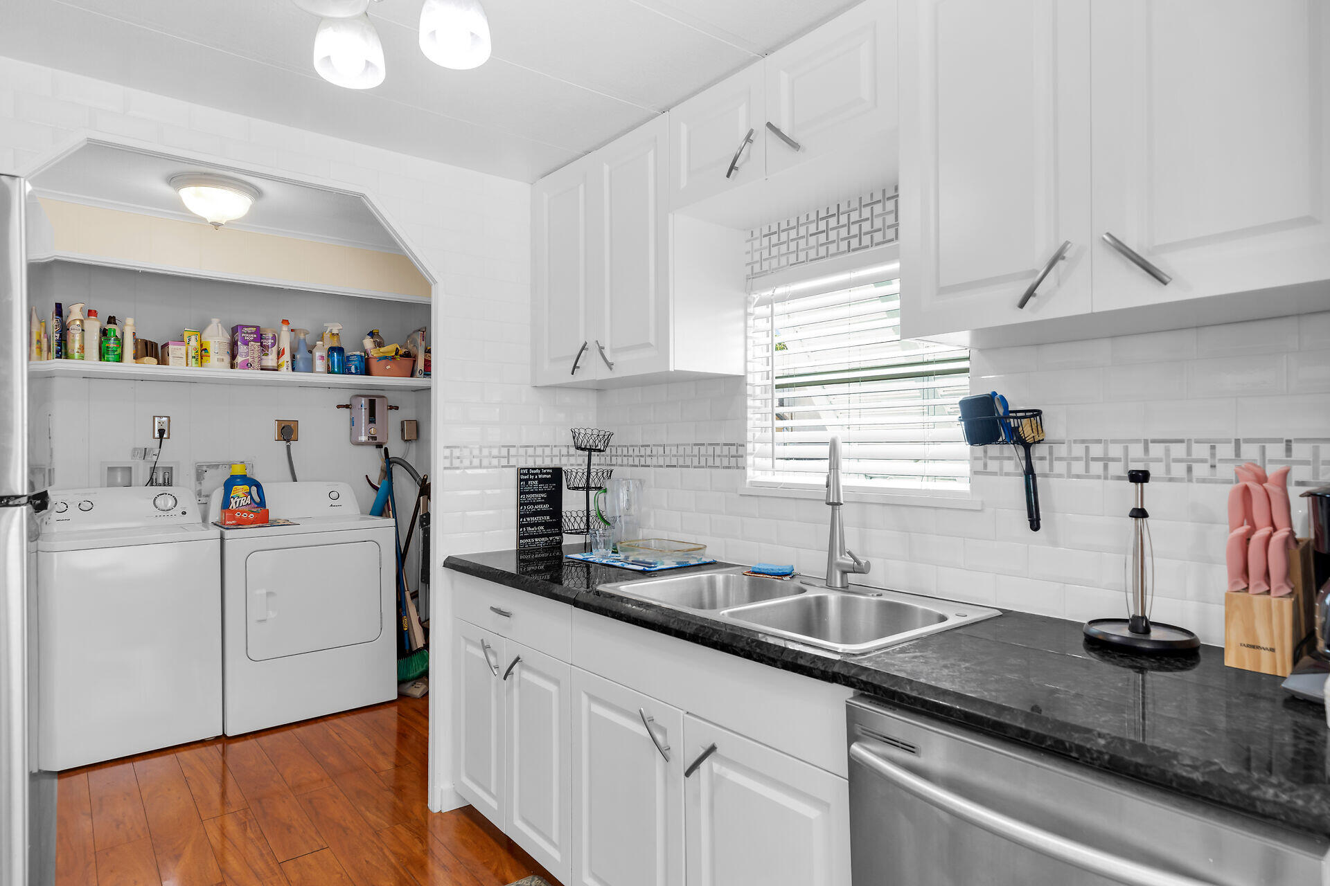 143 2nd Court Property Photo 19