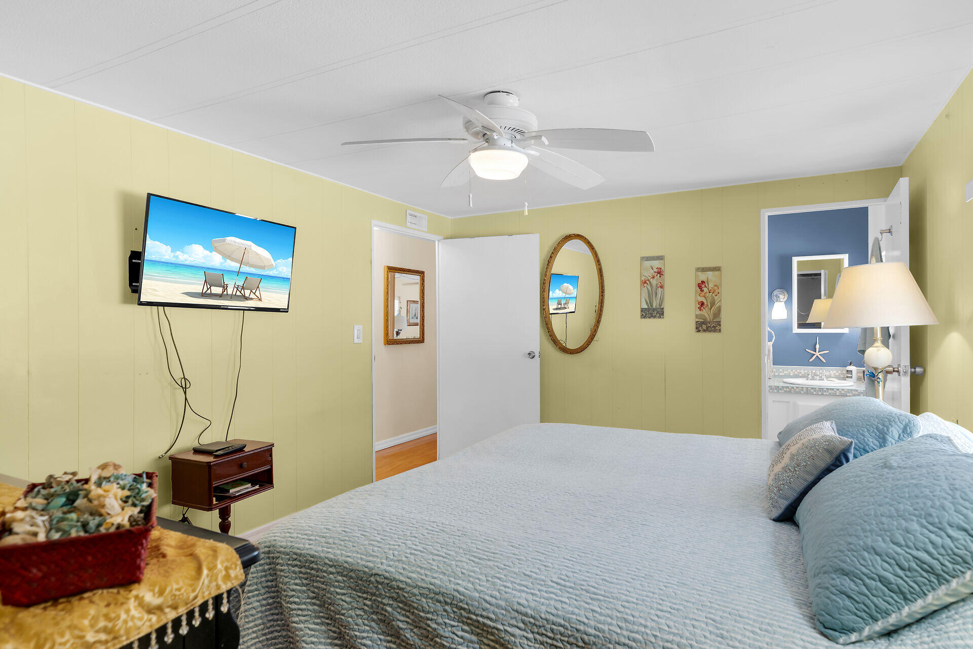 143 2nd Court Property Photo 25