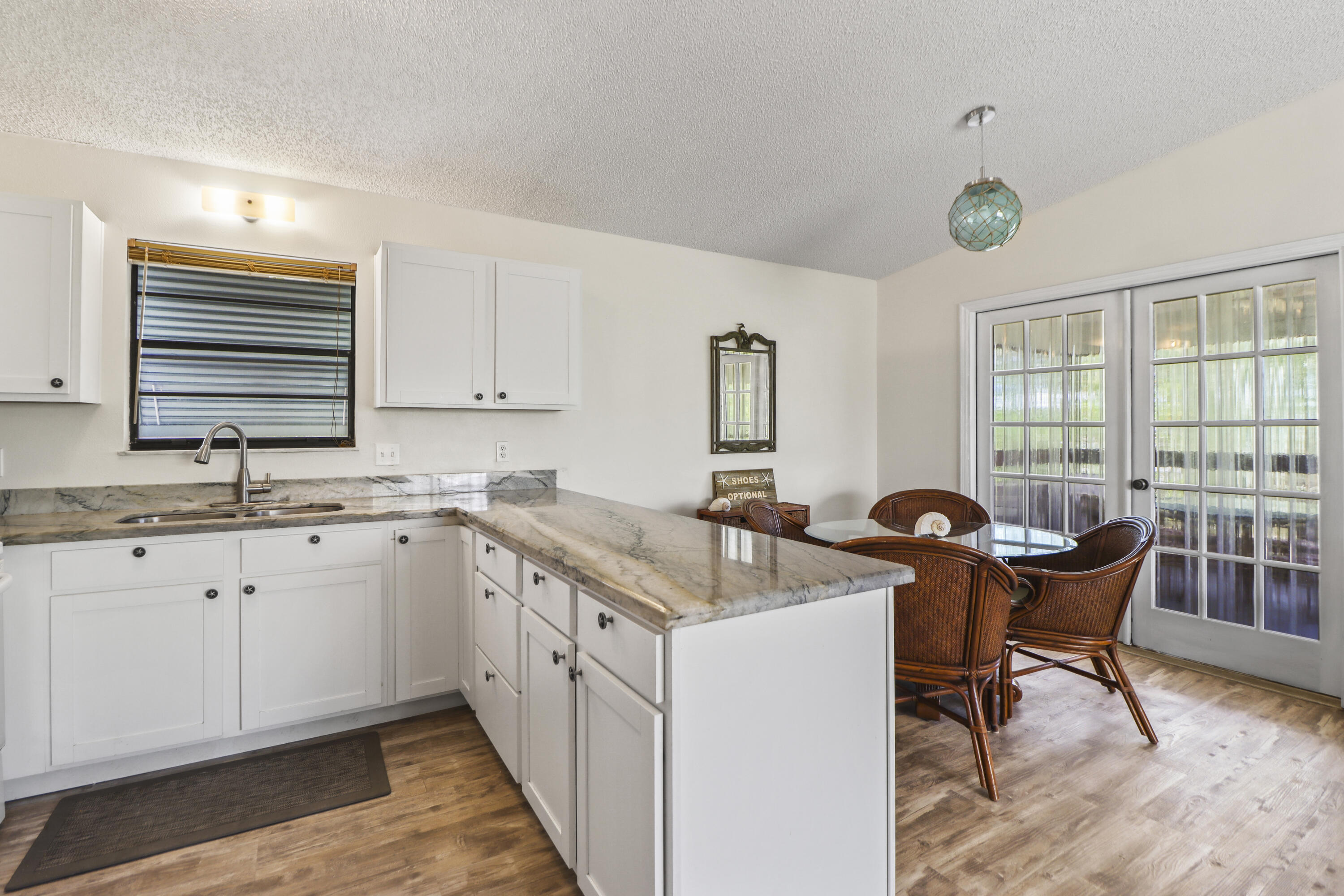27384 Saint Lucie Lane Property Photo 7