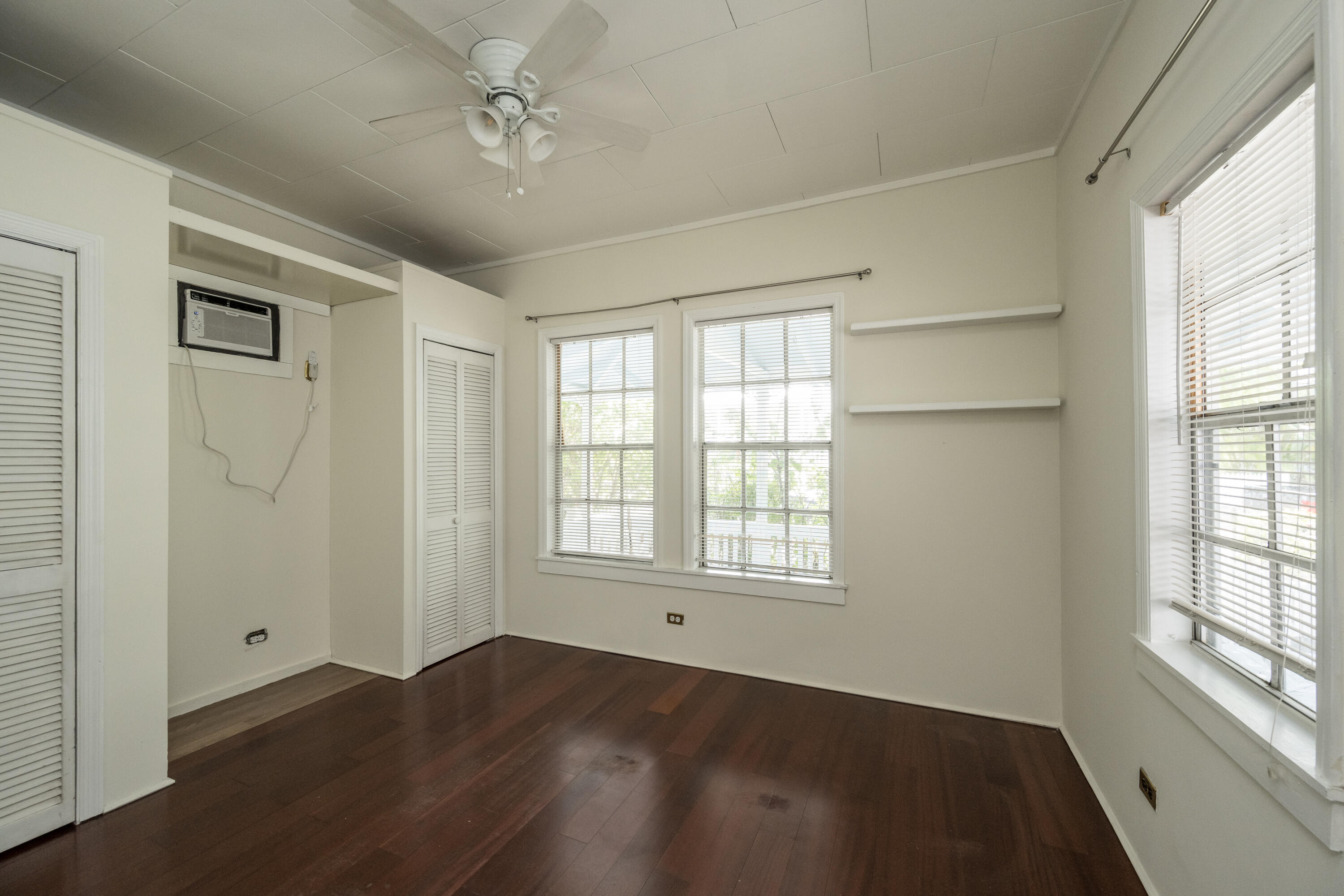 815 Eaton Street Property Photo 14