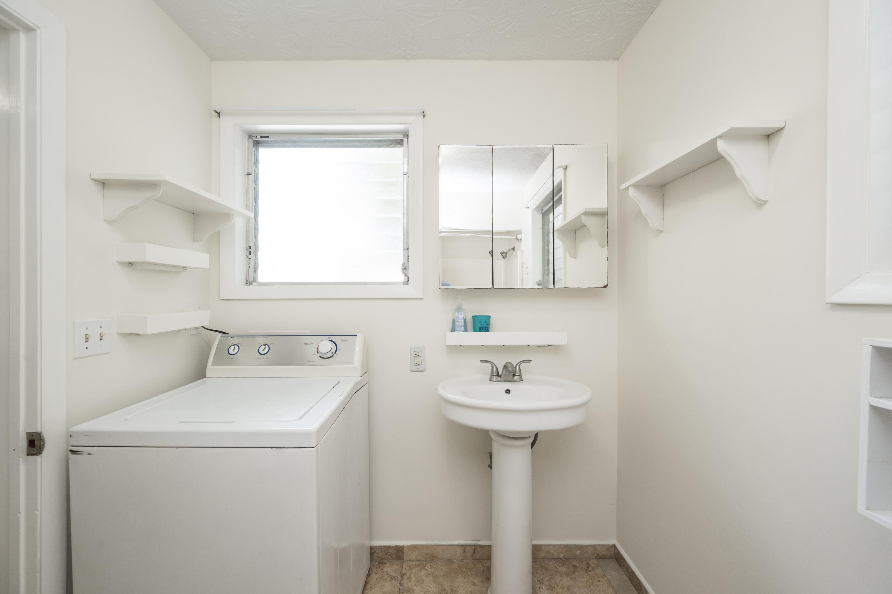 815 Eaton Street Property Photo 17