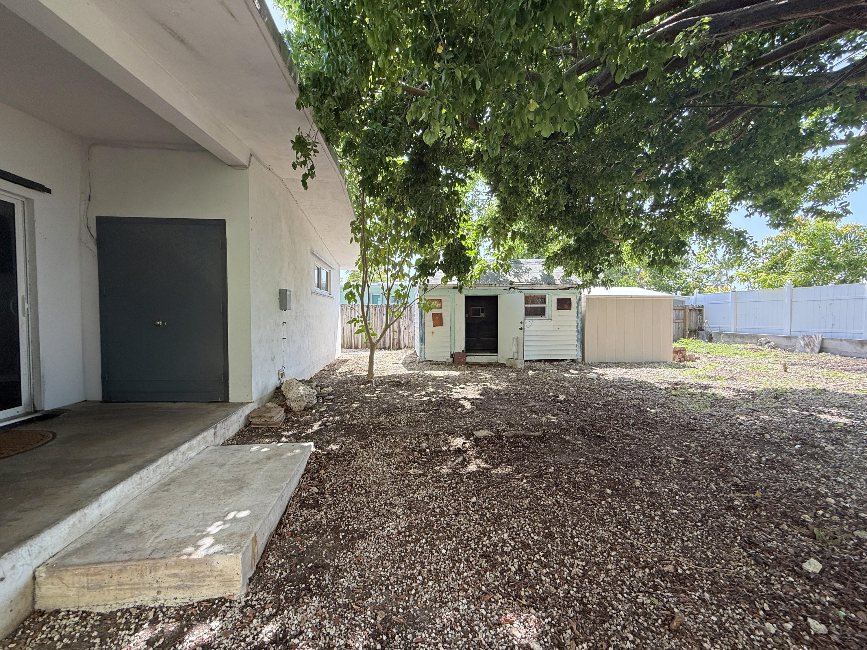 177 Pearl Avenue Property Photo 24