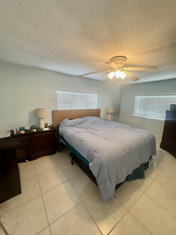 118 Burgundy Drive Property Photo 10