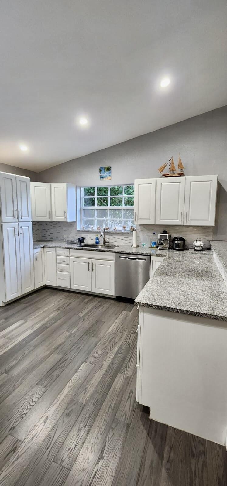 111 1st Street Property Photo 14