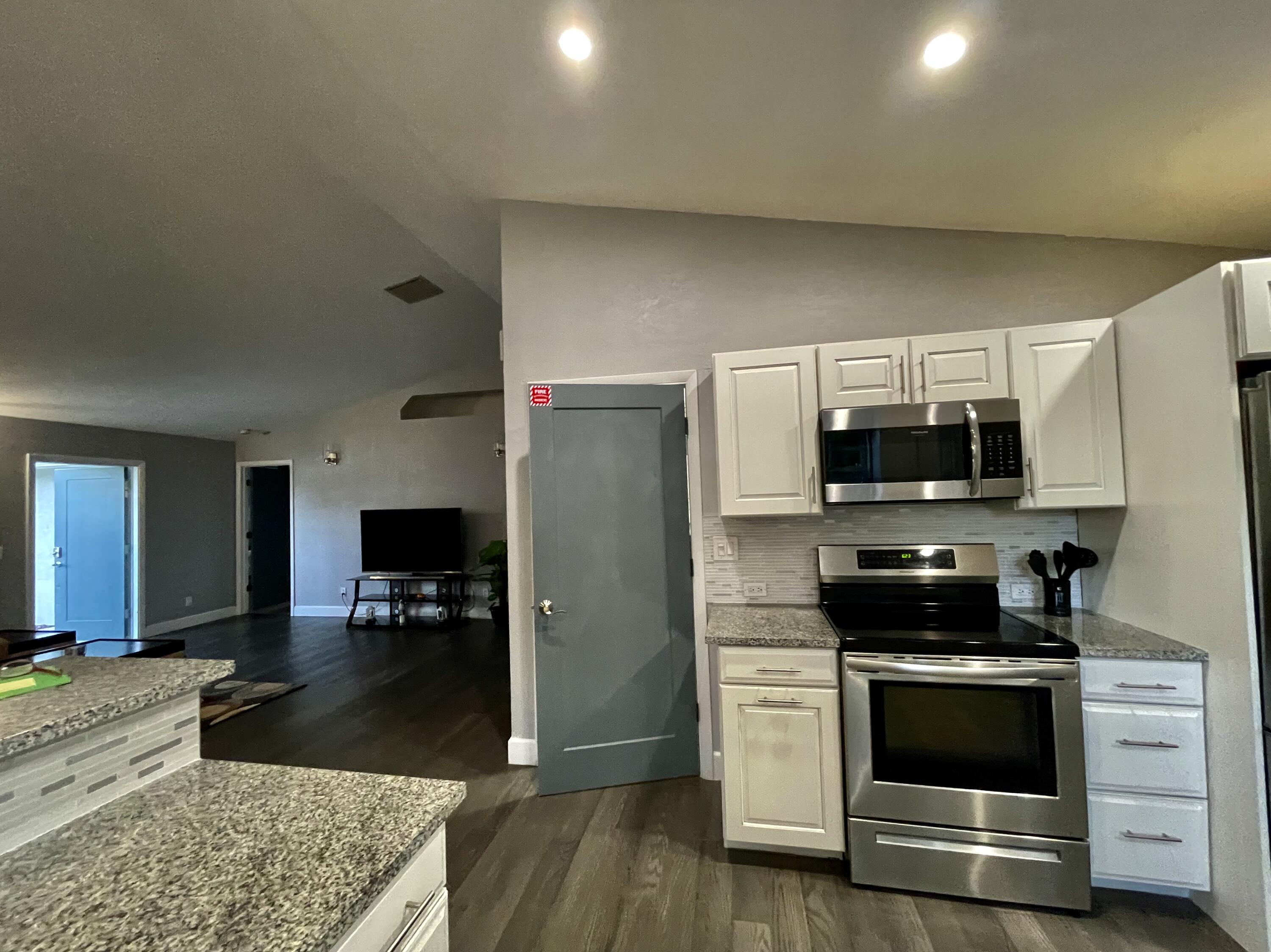 111 1st Street Property Photo 15