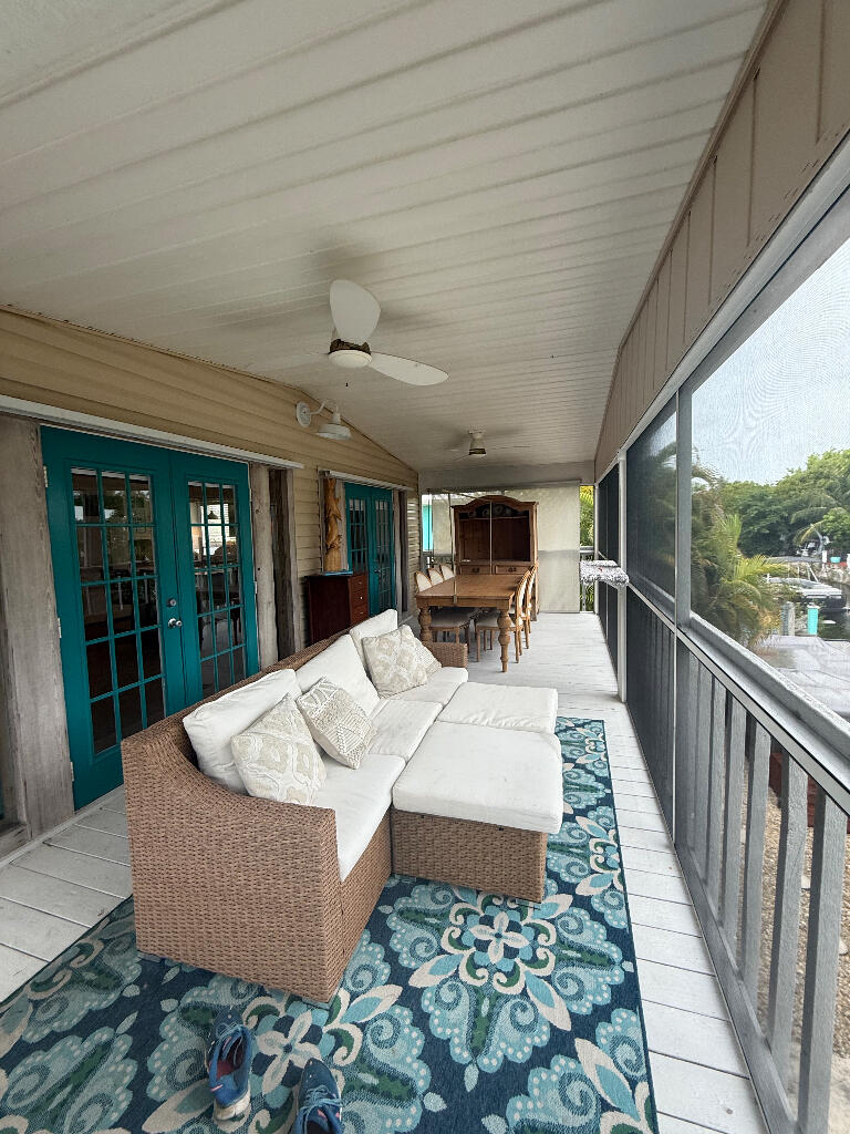 1672 Pandorea Lane Property Photo 24