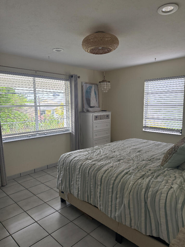 1672 Pandorea Lane Property Photo 35