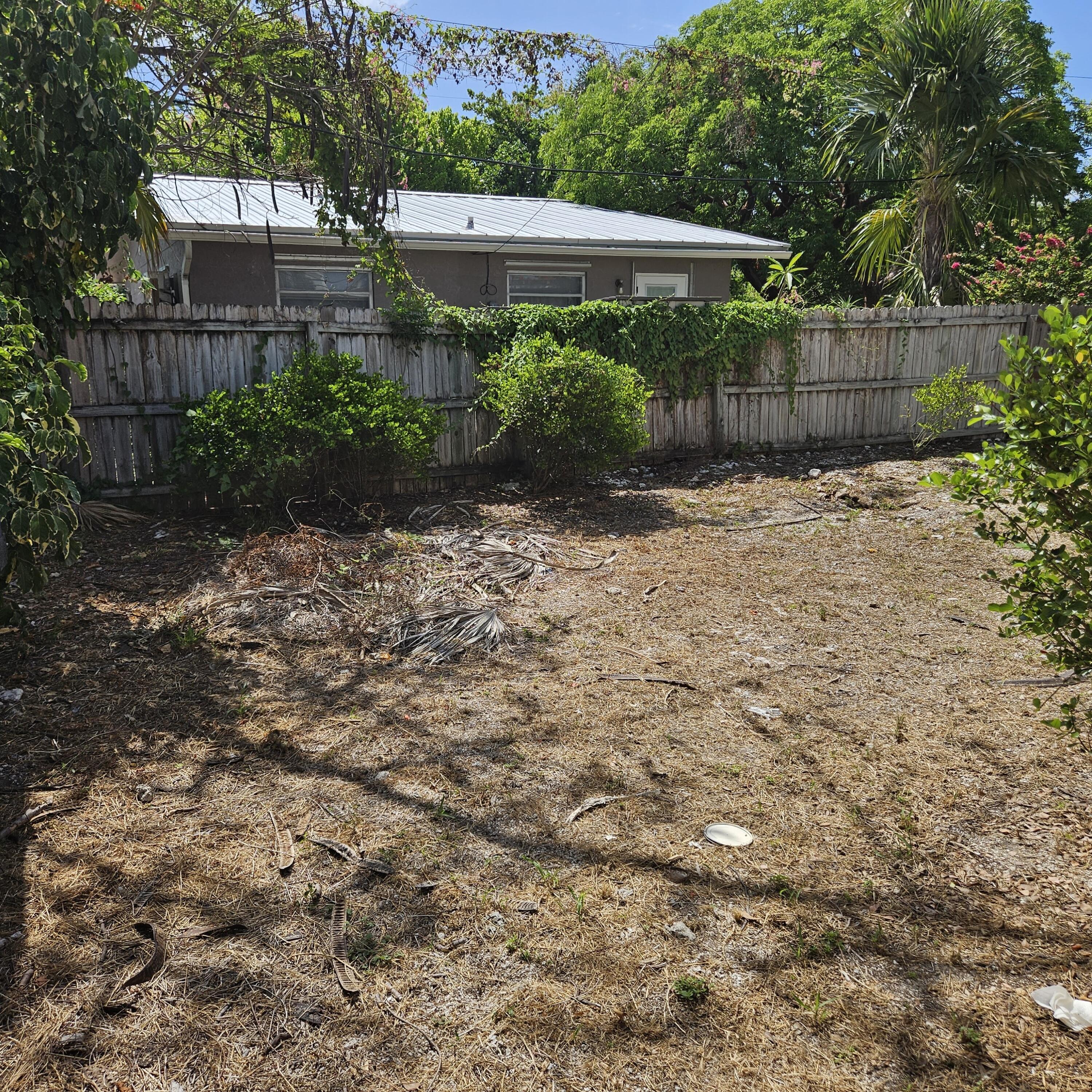 744 & 746 50th Street Gulf Street Property Photo 7