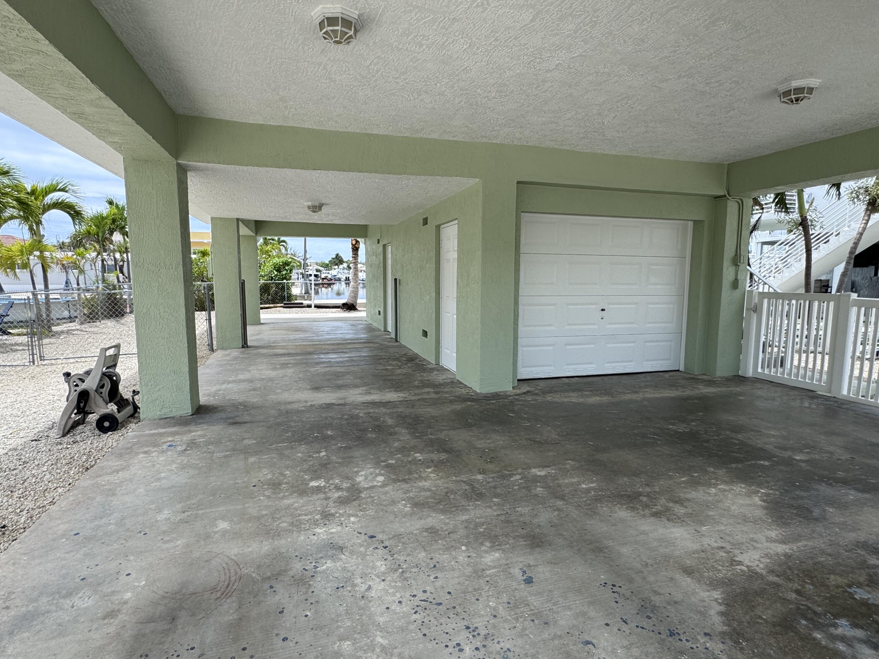 10 Mangrove Lane Property Photo 5