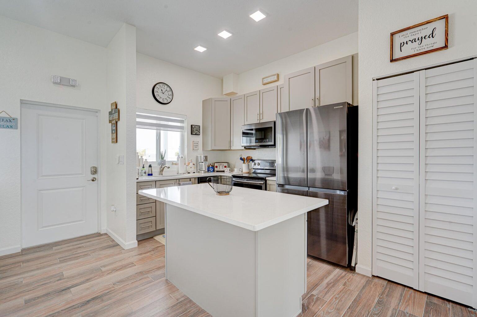 10877 Overseas Highway, 26a Property Photo 21