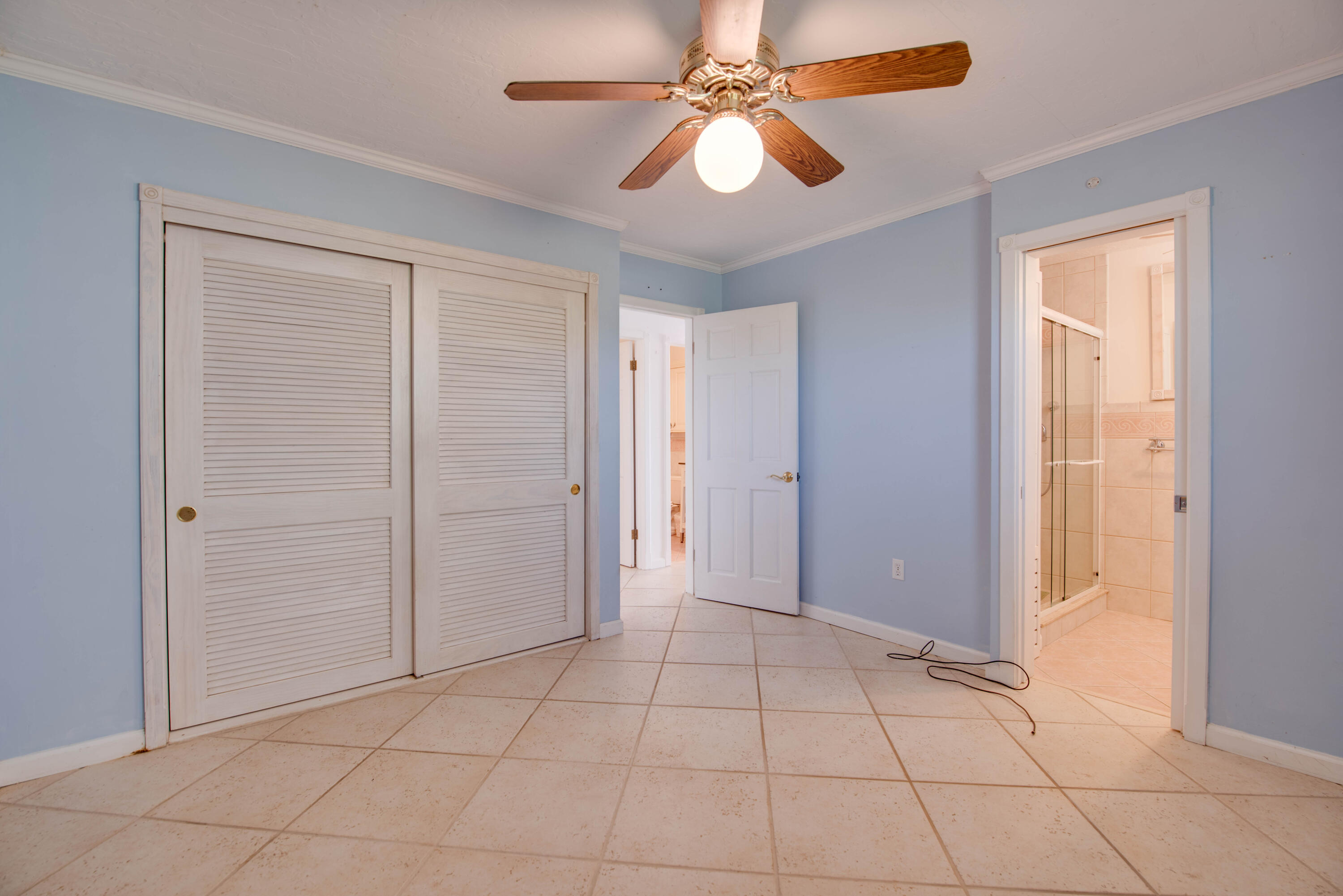 681 W Indies Drive Property Photo 14