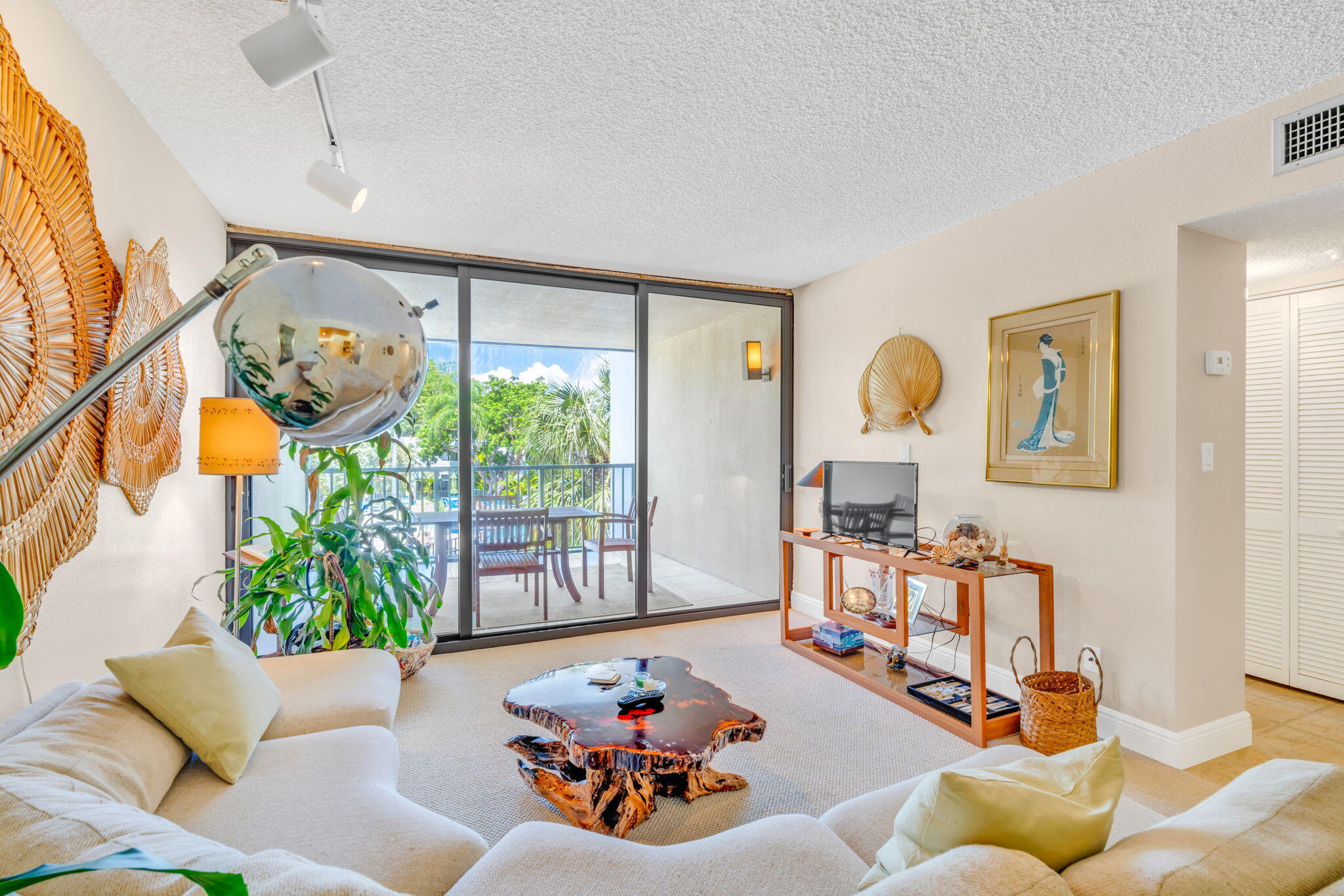 104350 Overseas Highway, B203 Property Photo 10