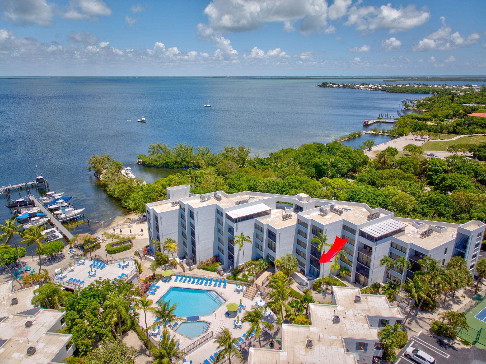 104350 Overseas Highway, B203 Property Photo 21