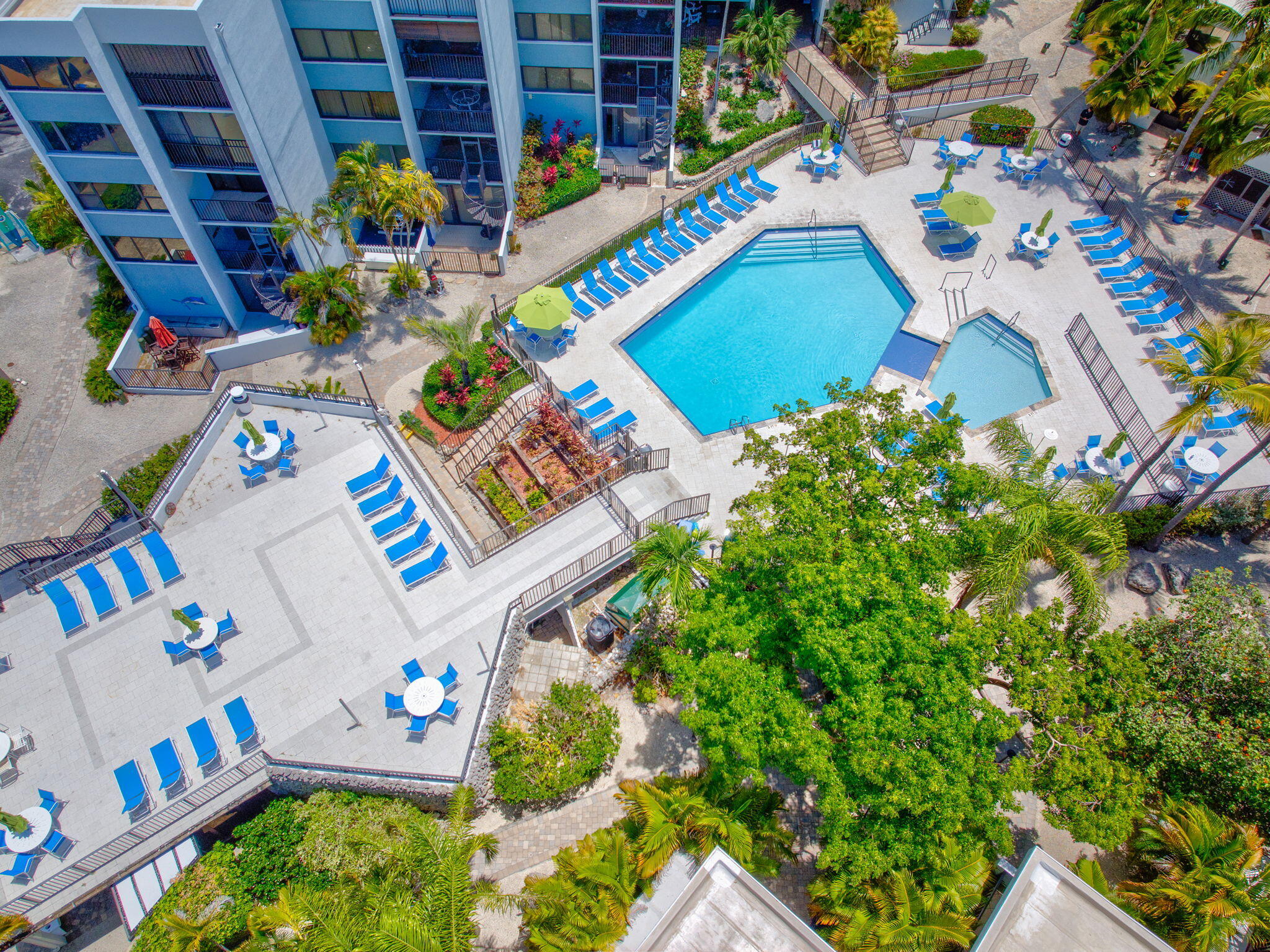 104350 Overseas Highway, B203 Property Photo 23