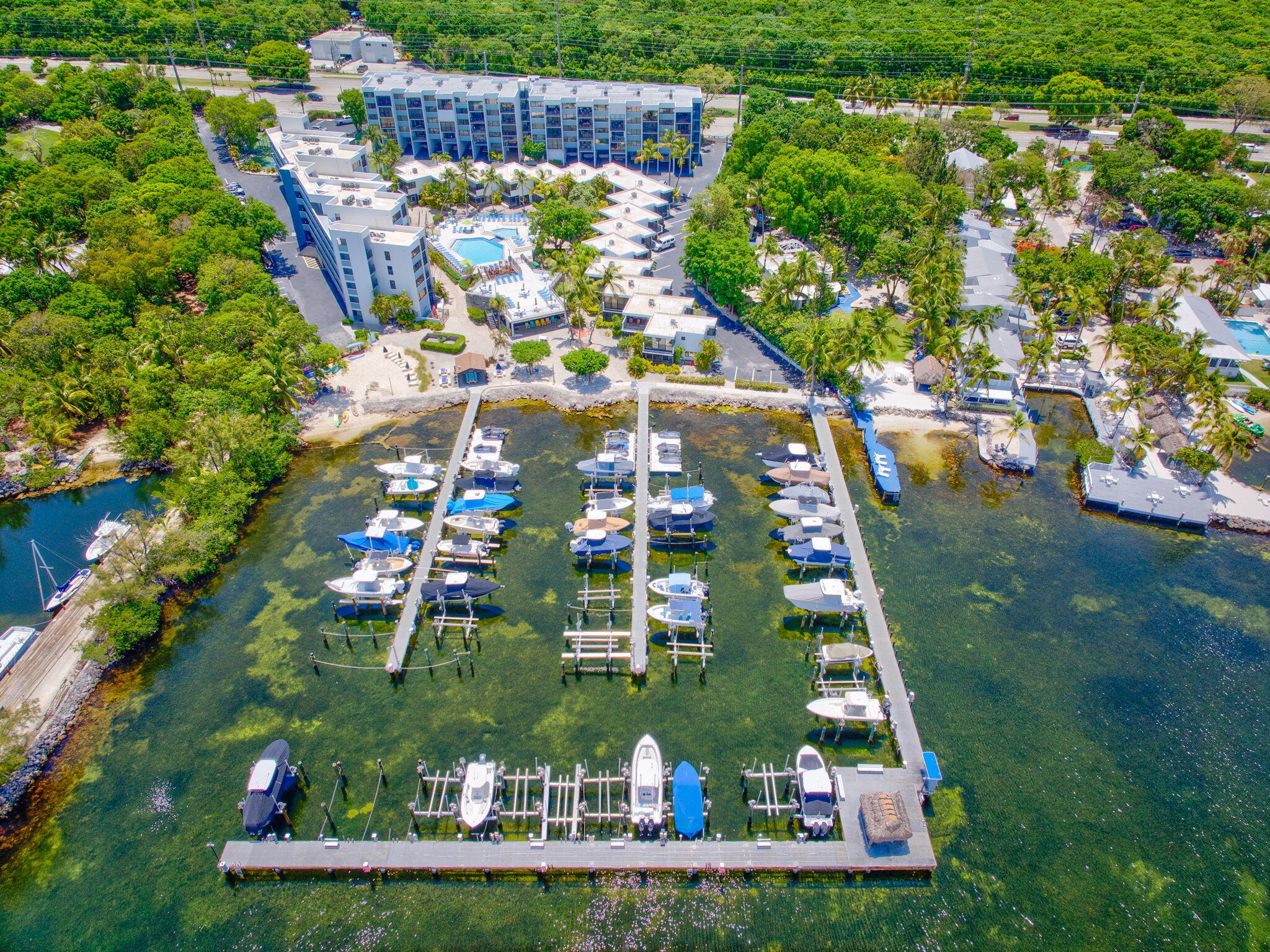 104350 Overseas Highway, B203 Property Photo 24