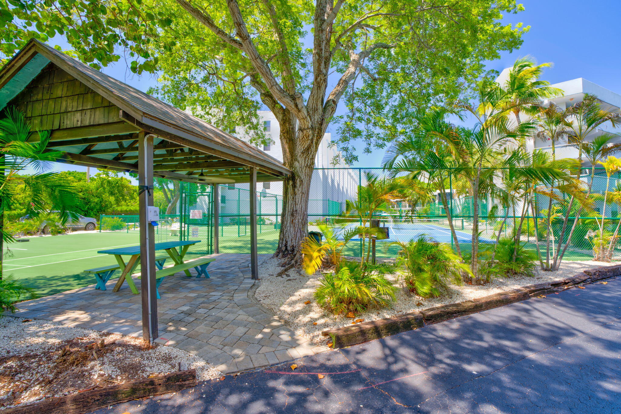 104350 Overseas Highway, B203 Property Photo 26