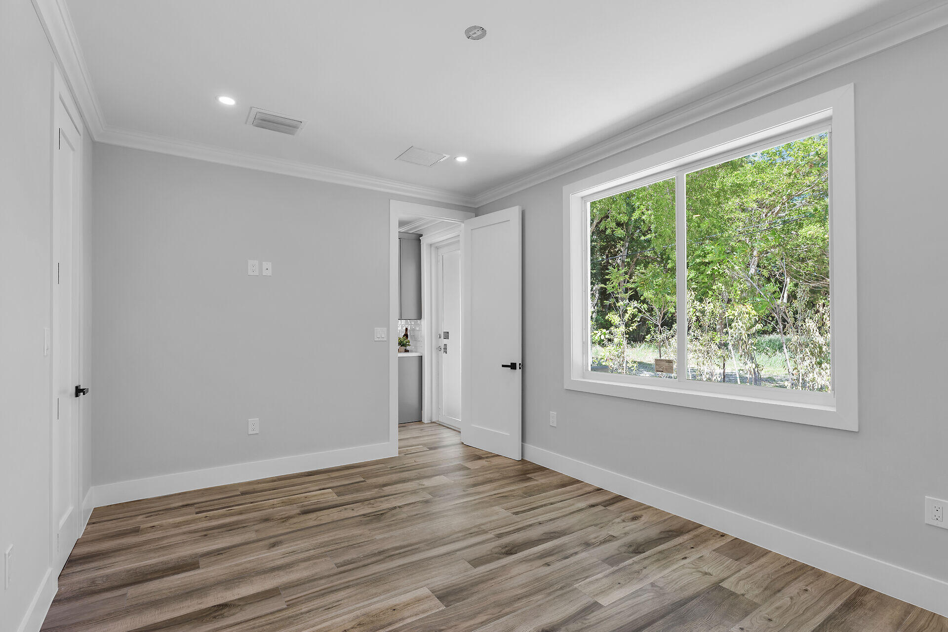 68 Coral Way Property Photo 25