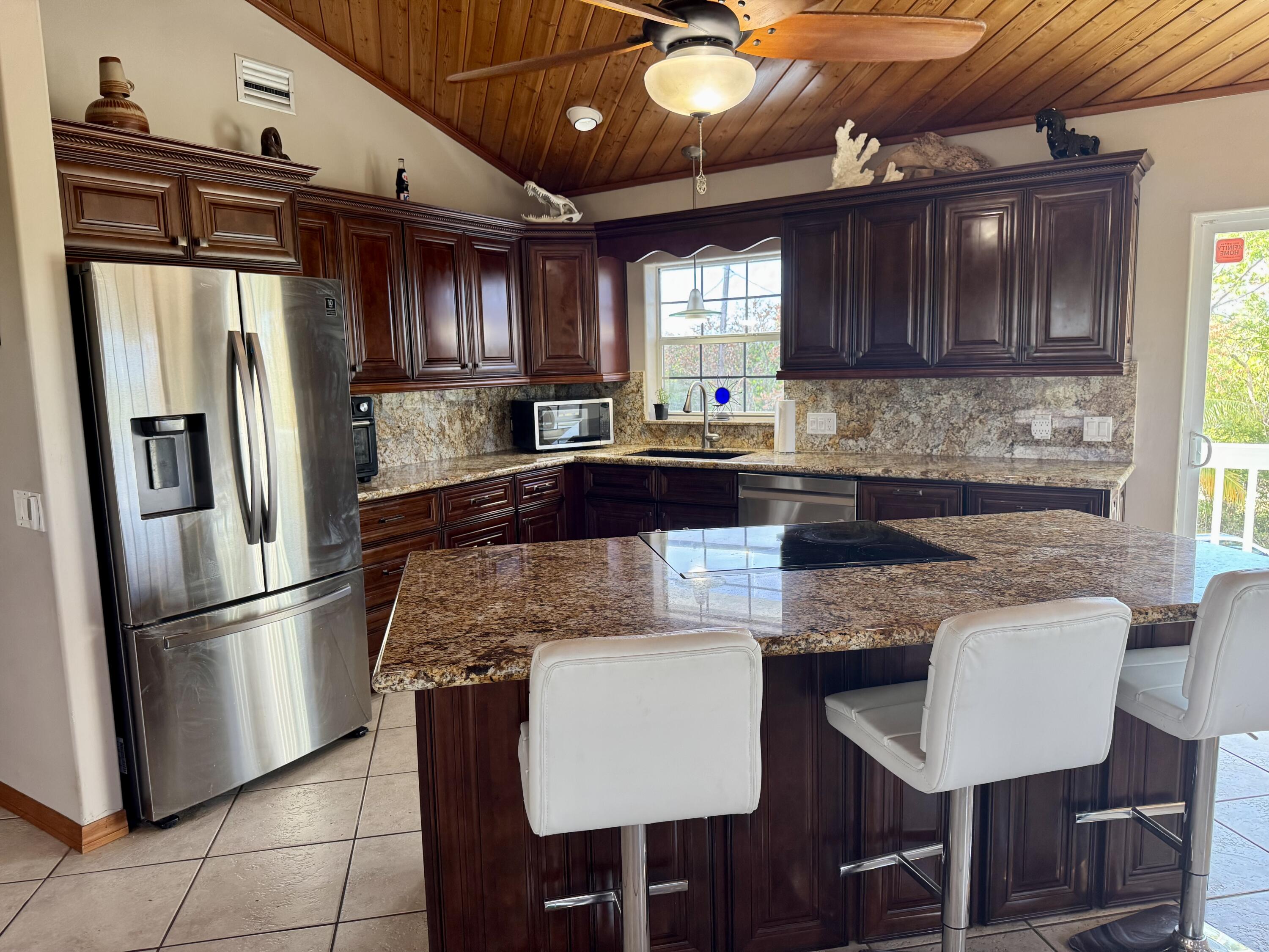 27821 Leeward S Road Property Photo 16