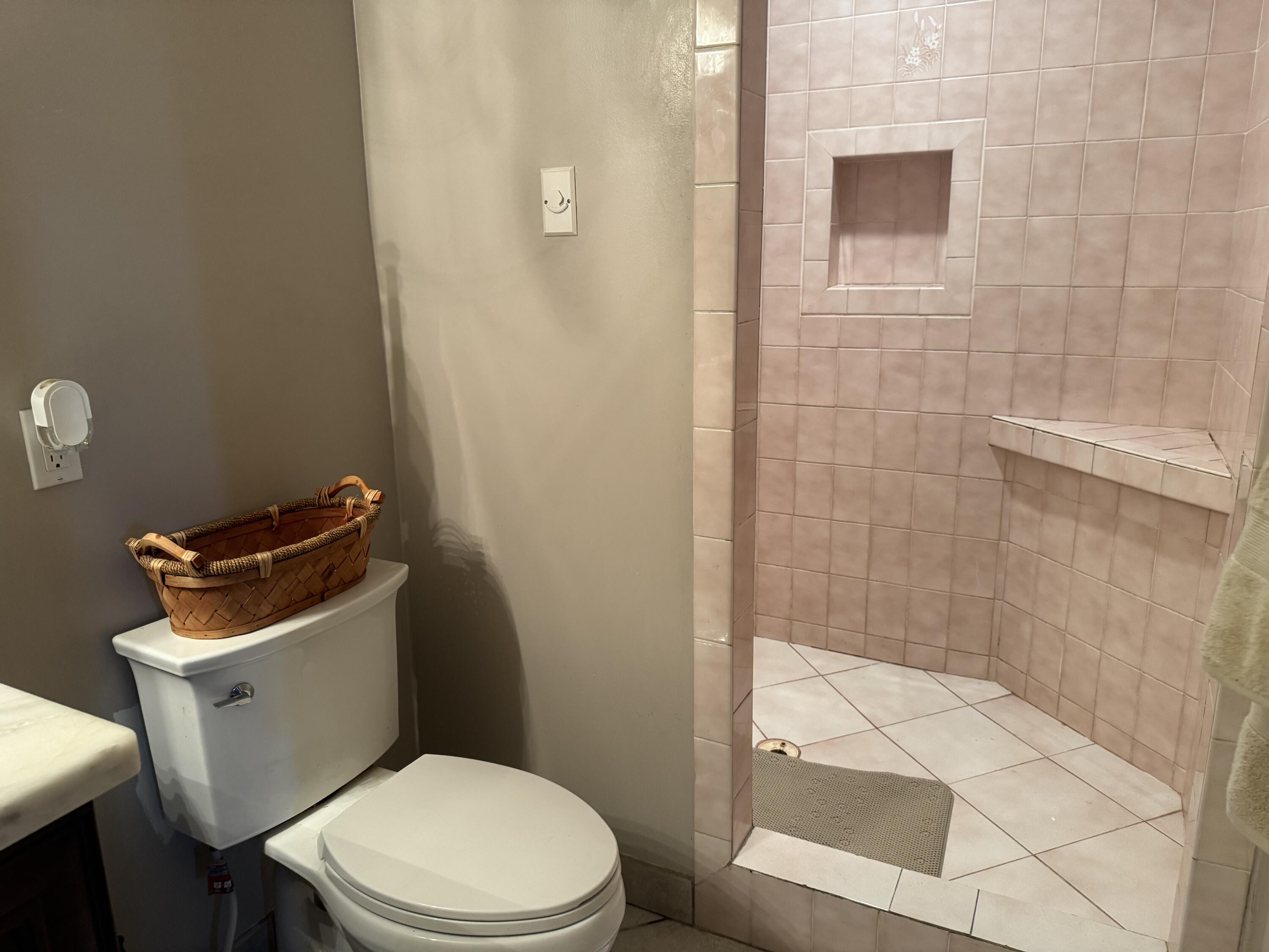 27821 Leeward S Road Property Photo 30