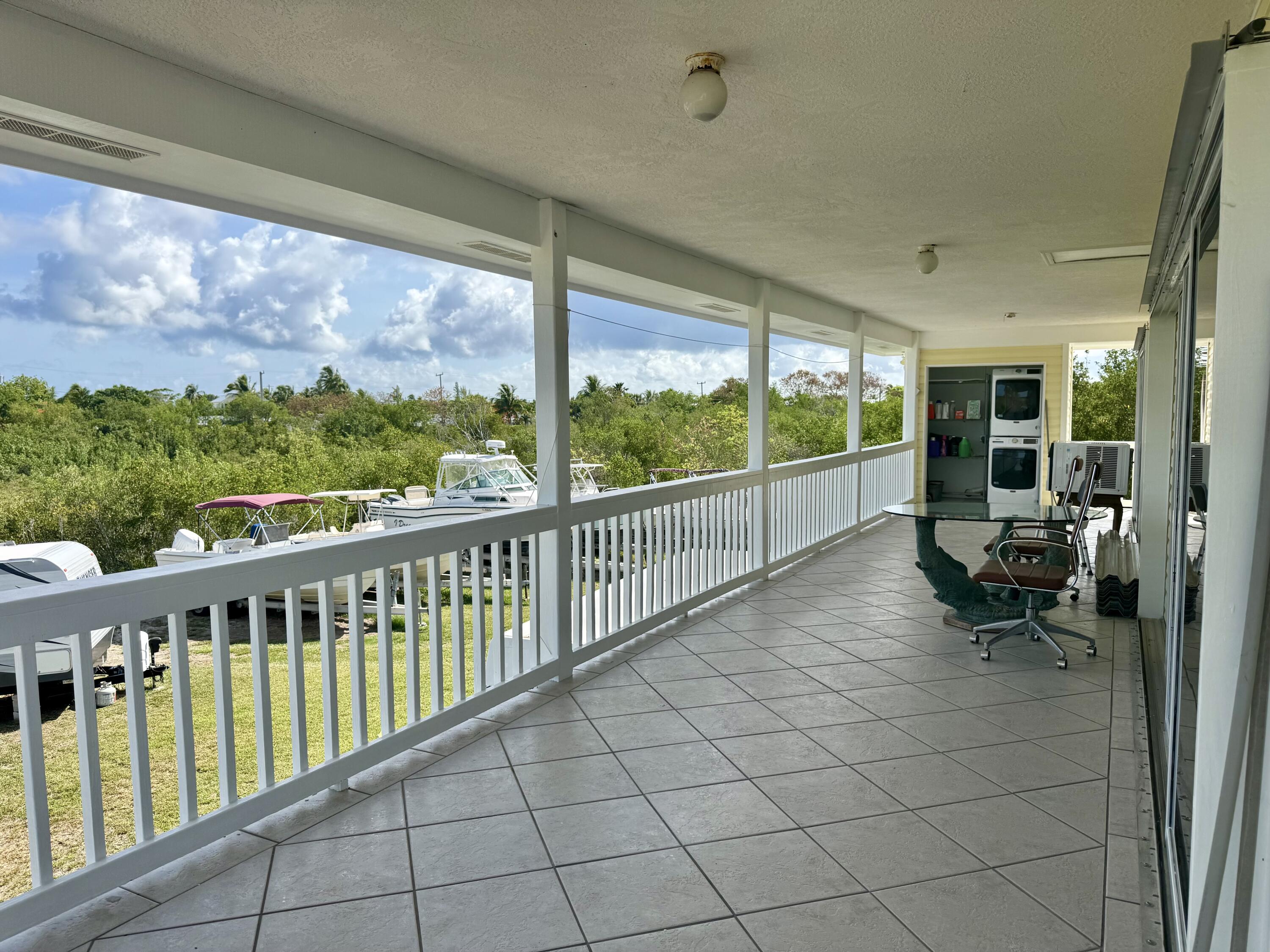 27821 Leeward S Road Property Photo 32