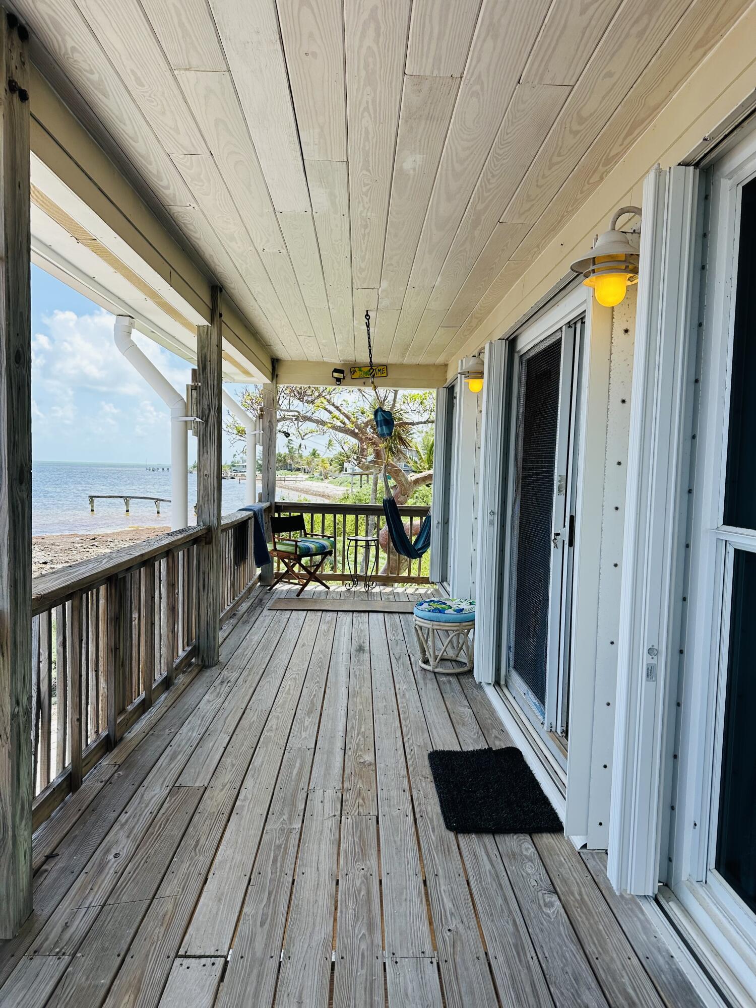 1w & 2w Cooks Island Property Photo 8