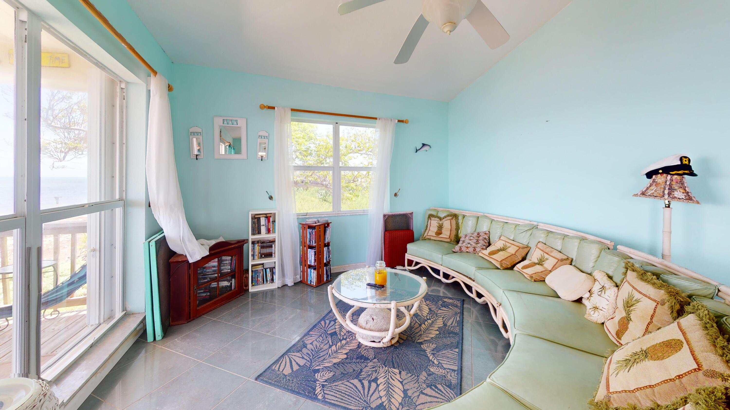 1w & 2w Cooks Island Property Photo 15