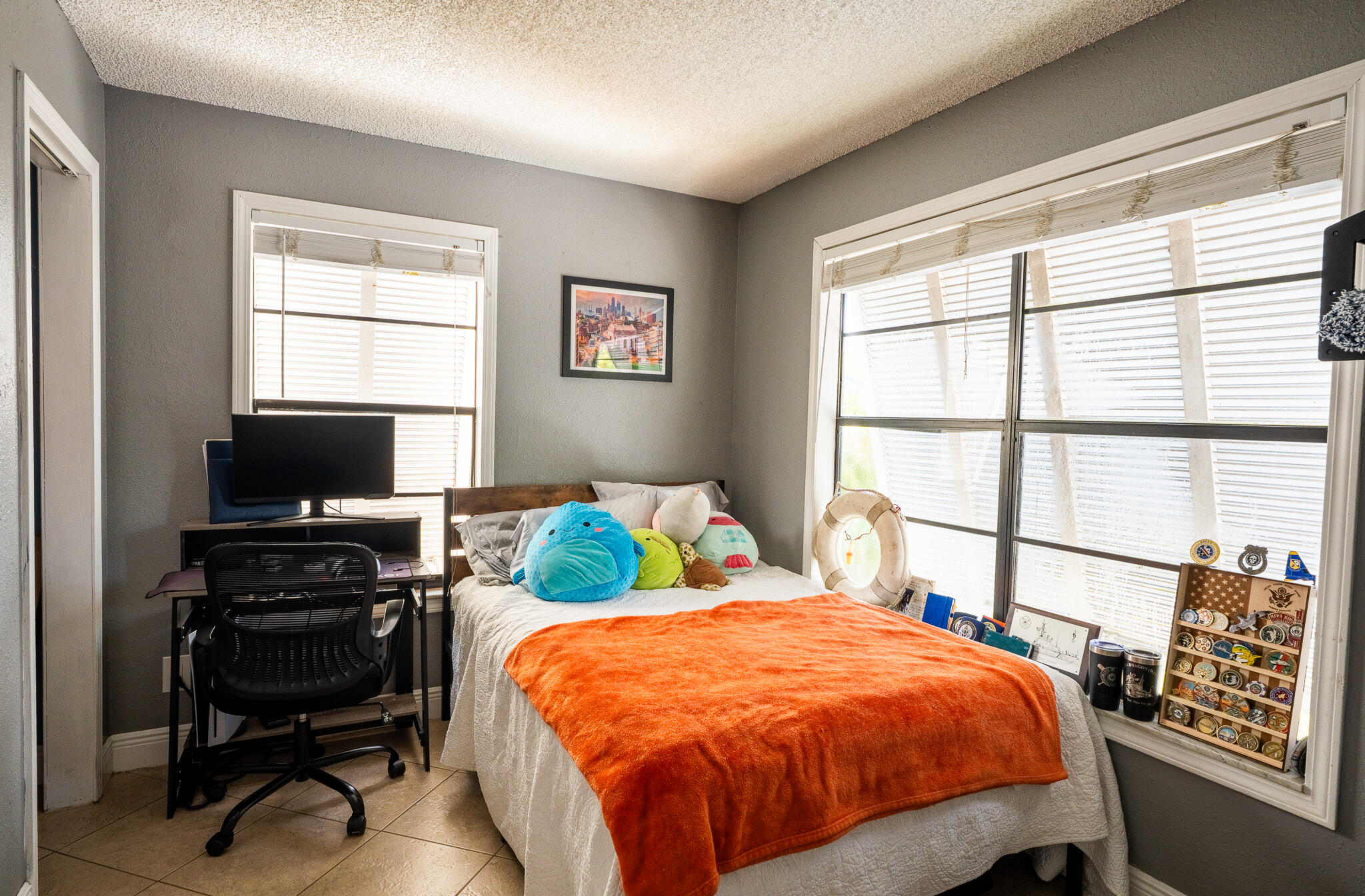 27147 Dolphin Road Property Photo 4
