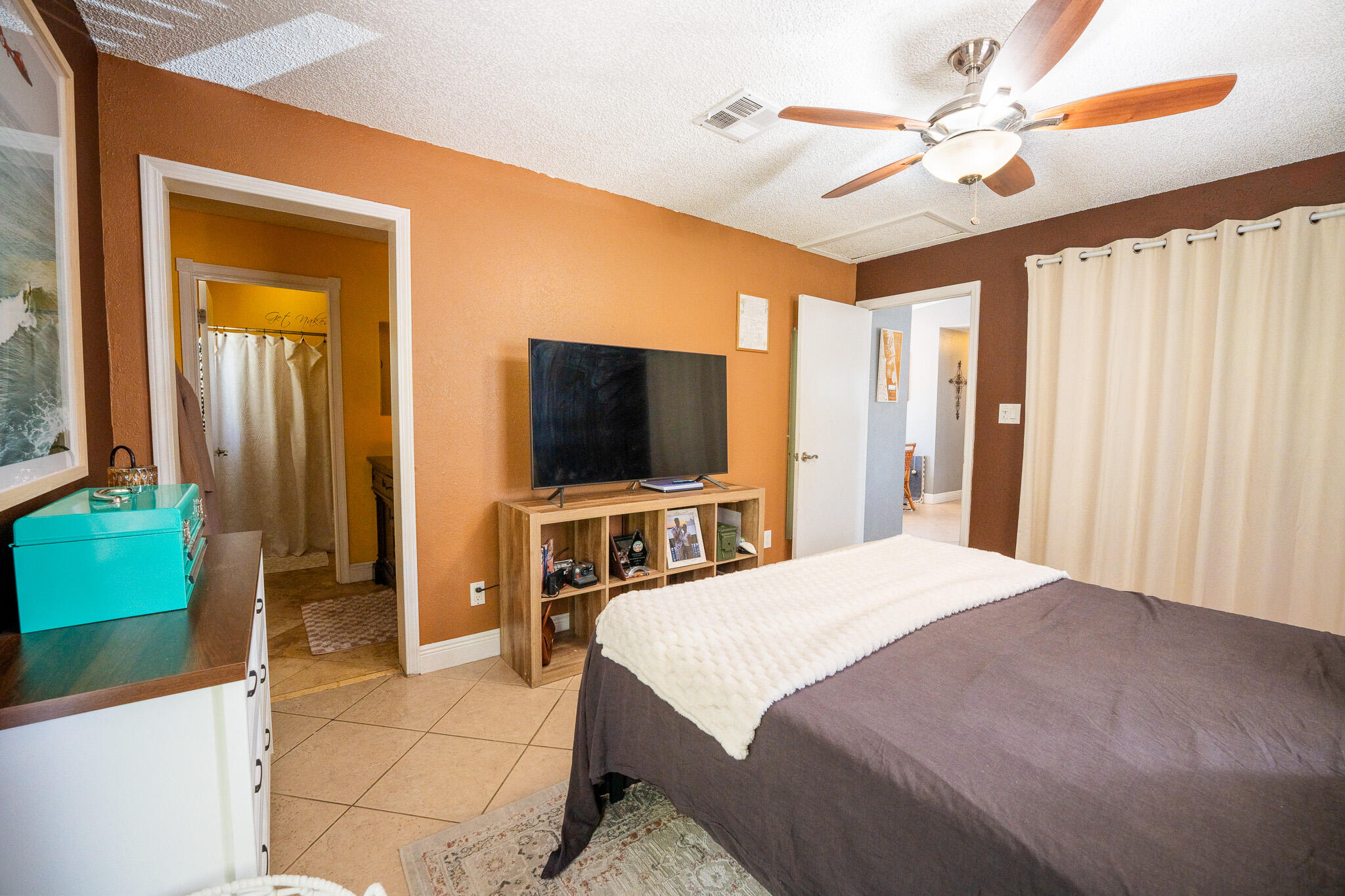 27147 Dolphin Road Property Photo 13