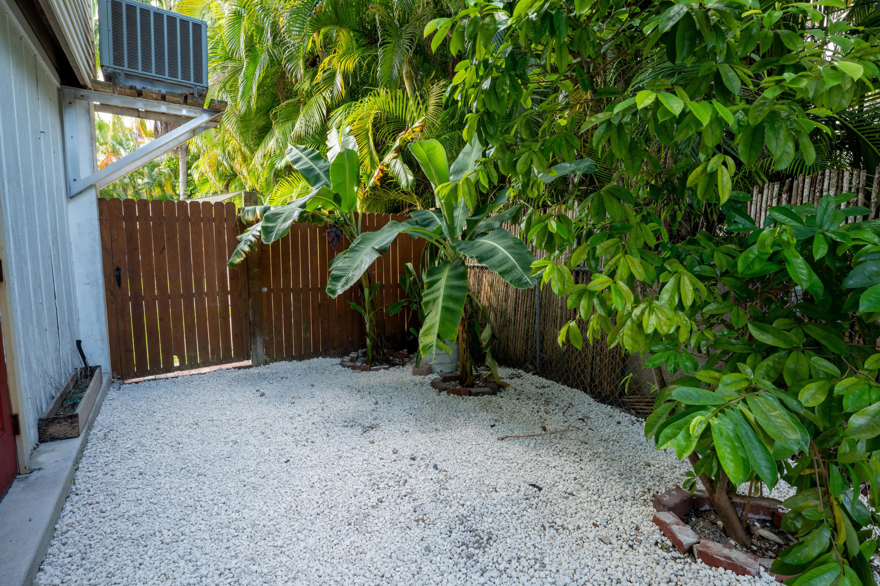 27147 Dolphin Road Property Photo 29