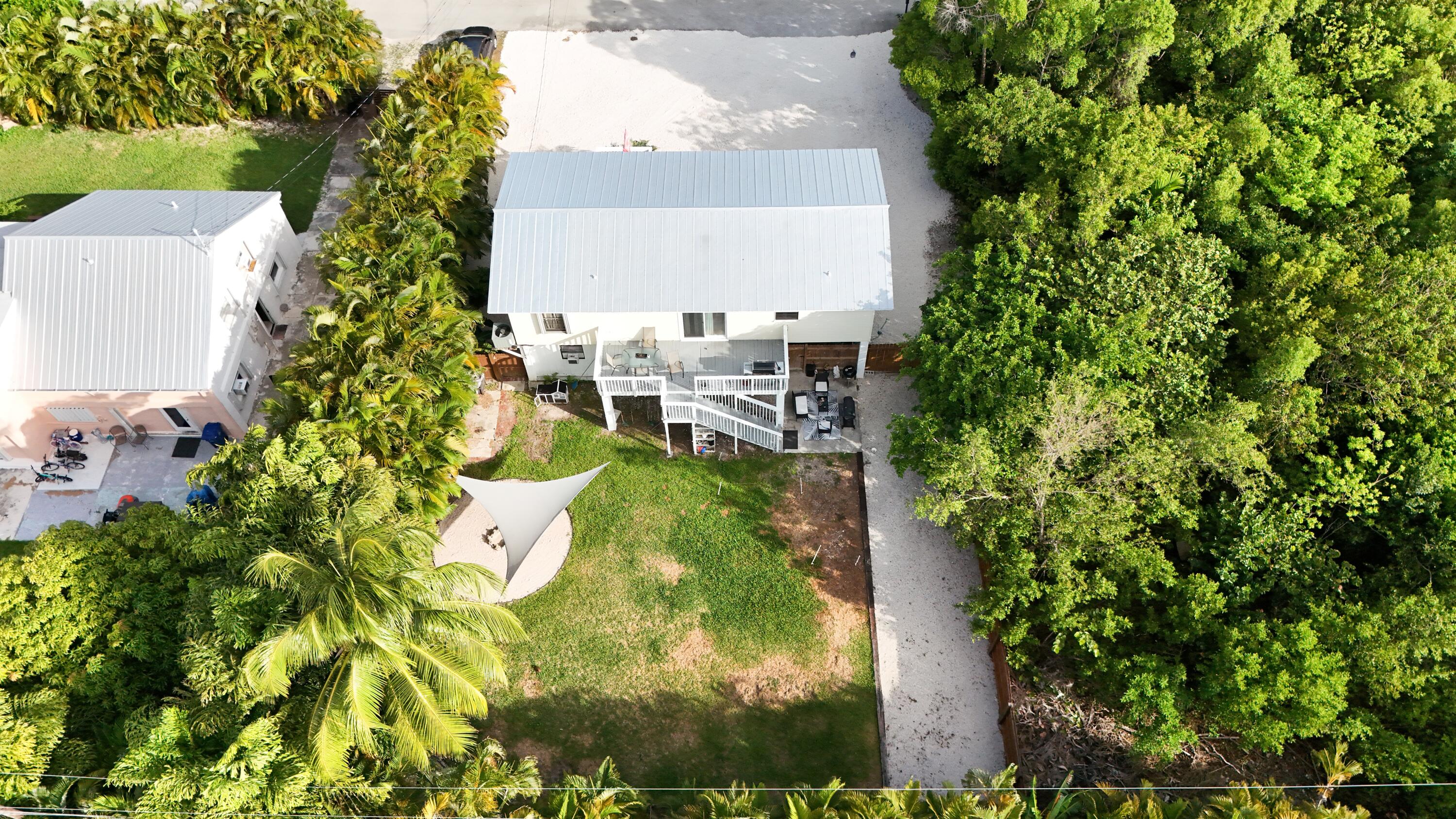 27147 Dolphin Road Property Photo 31