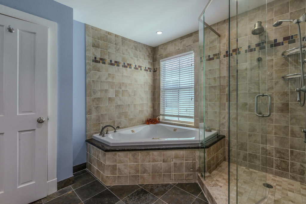 810 Terry Lane Property Photo 30