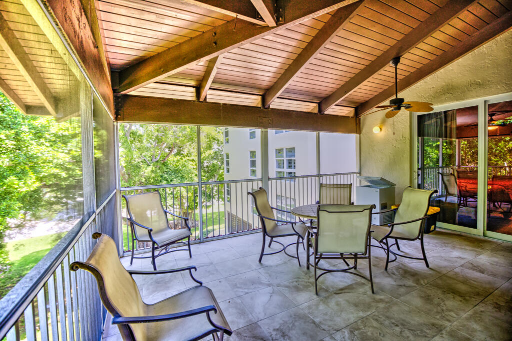 8301 Marina Villas Drive, 8301 Property Photo 20