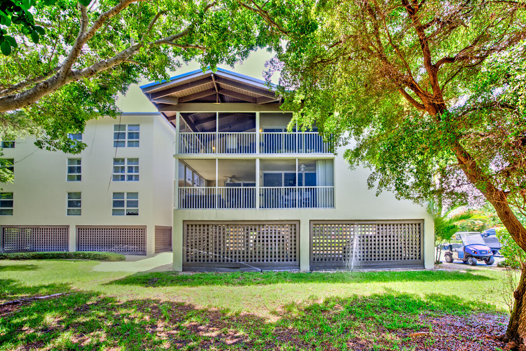 8301 Marina Villas Drive, 8301 Property Photo 23