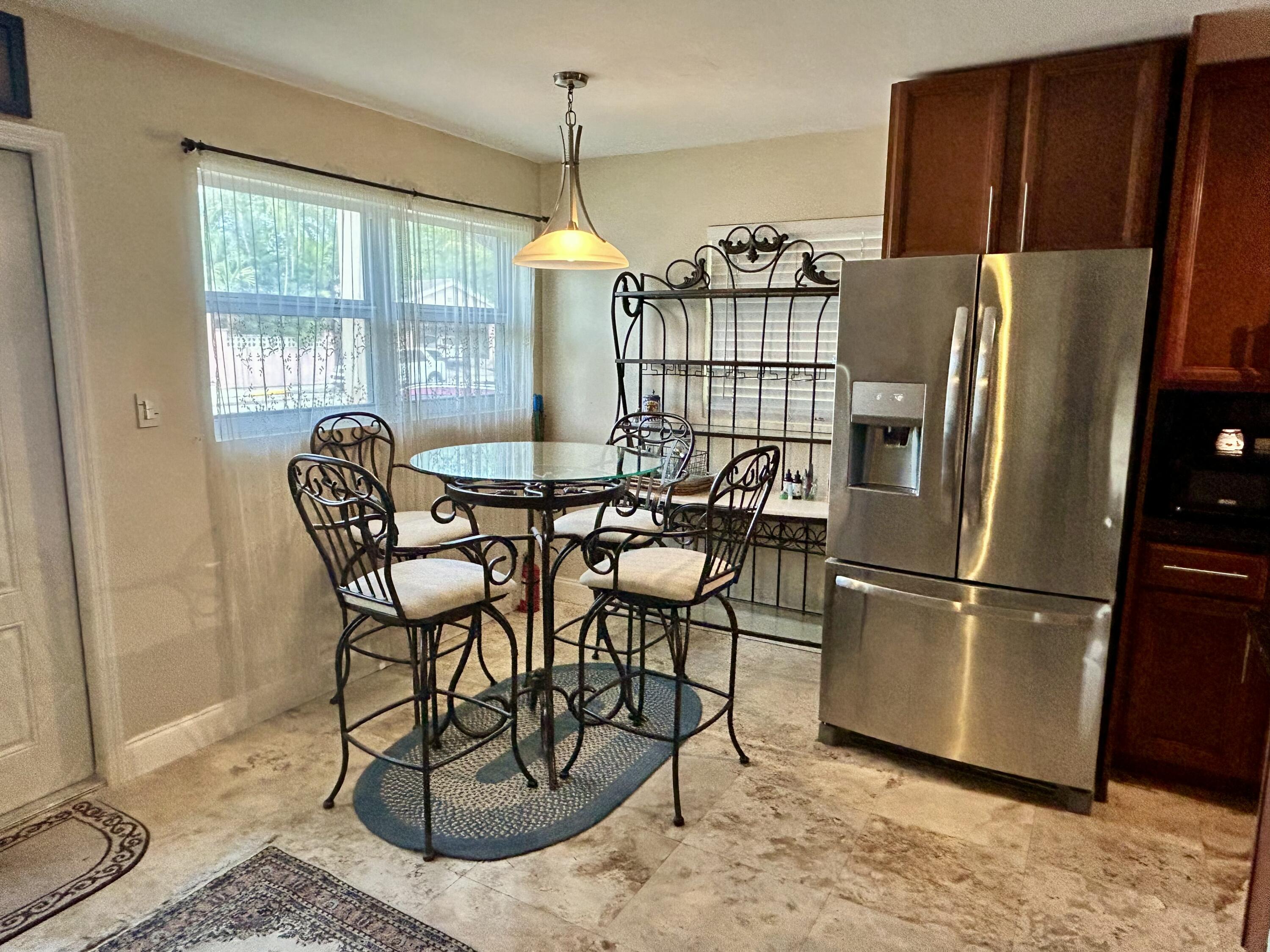 3739 Duck Avenue Property Photo 2