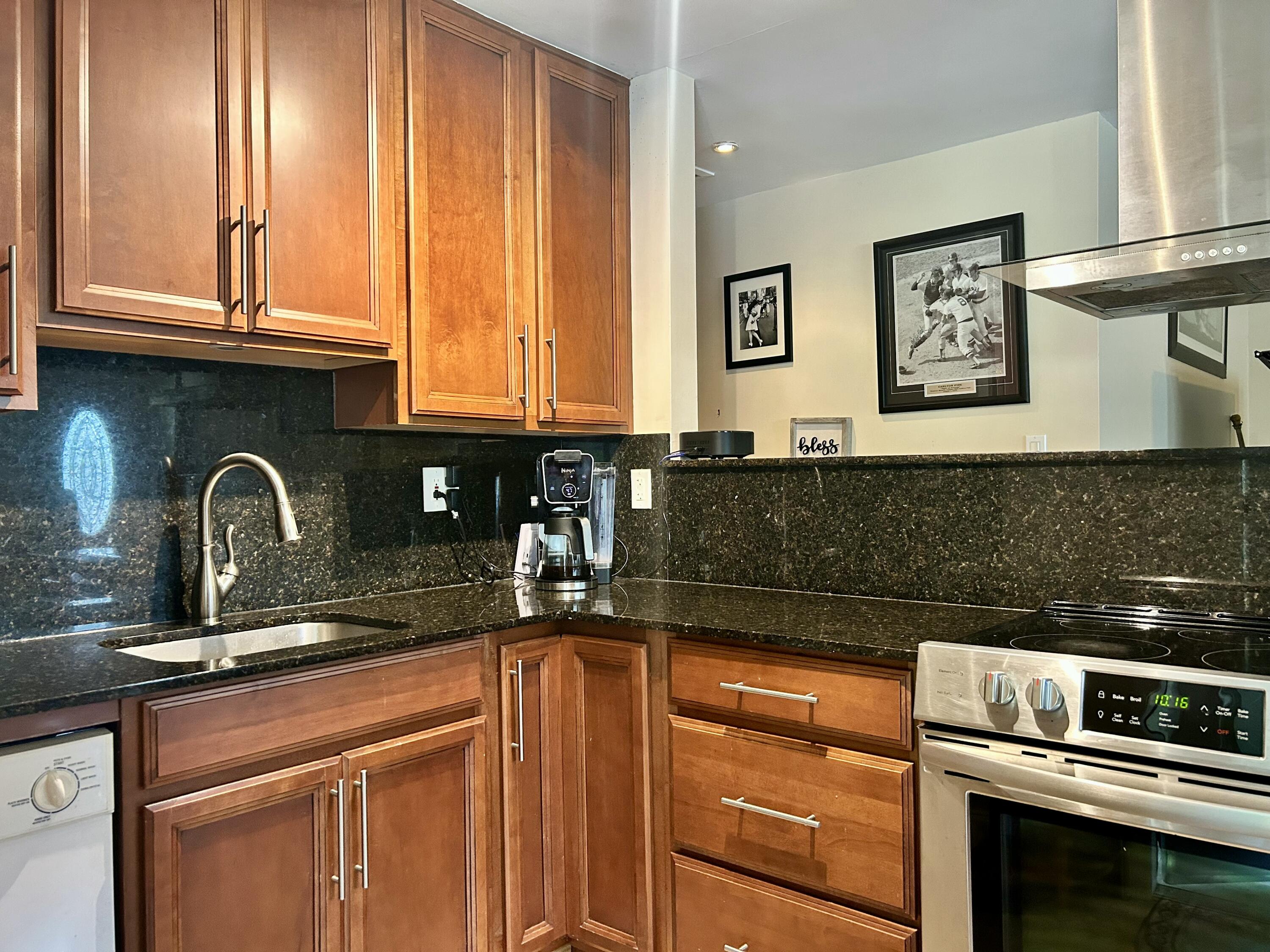 3739 Duck Avenue Property Photo 7