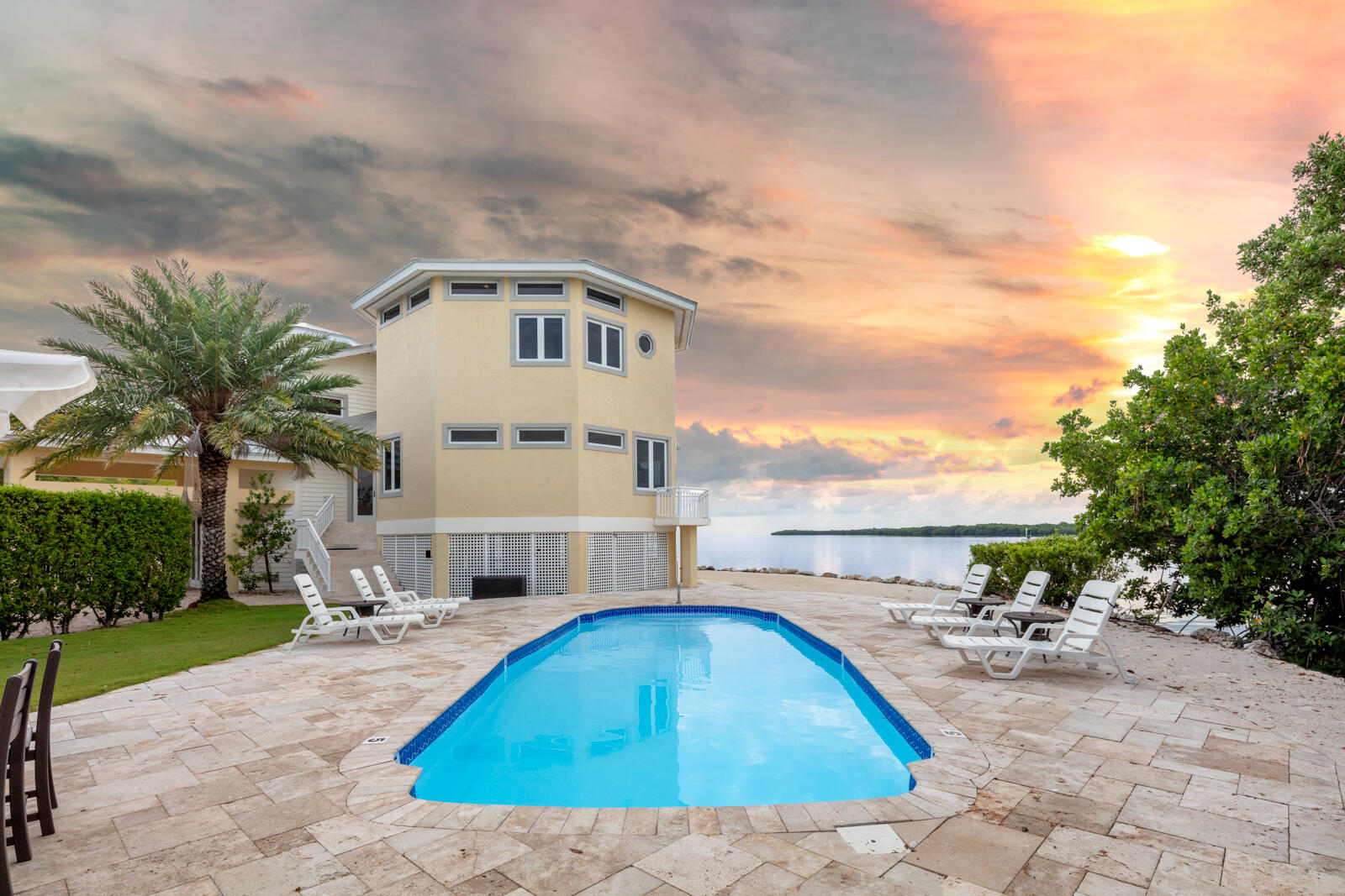 57 Garden Cove Drive Property Photo 4