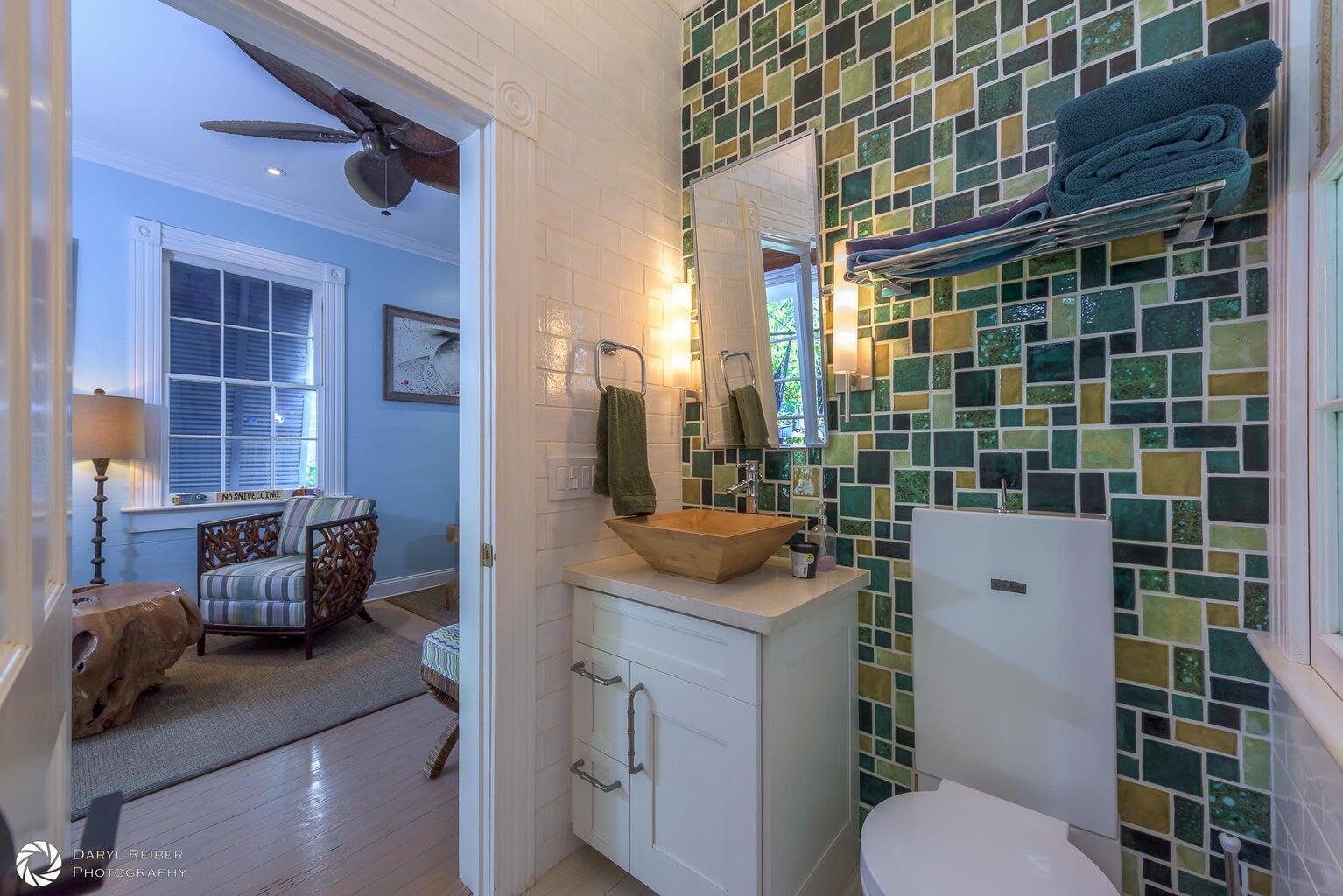 312 William Street Property Photo 10