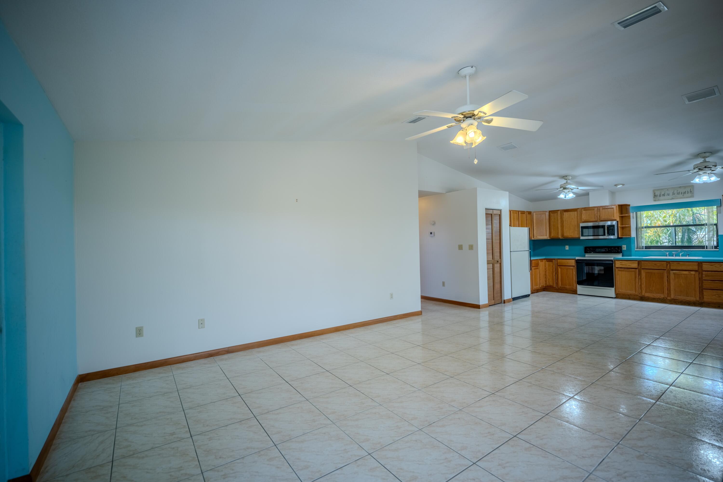 29487 Ranger Avenue Property Photo 7