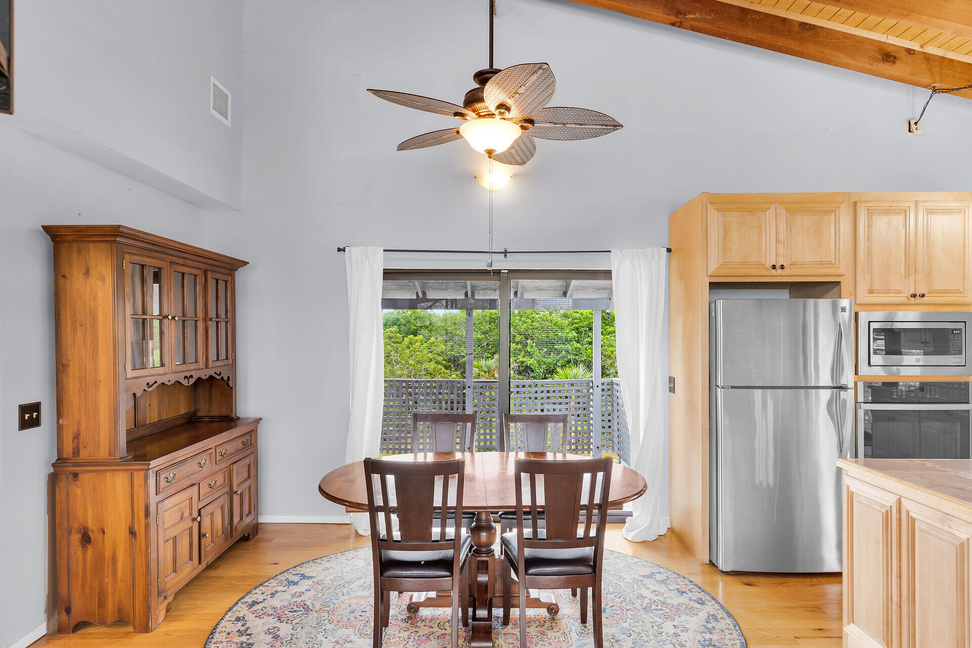 1341 Avenue C Property Photo 15